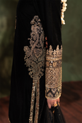 Iznik | Exclusive Velvet | IV-41 - House Of Anaya