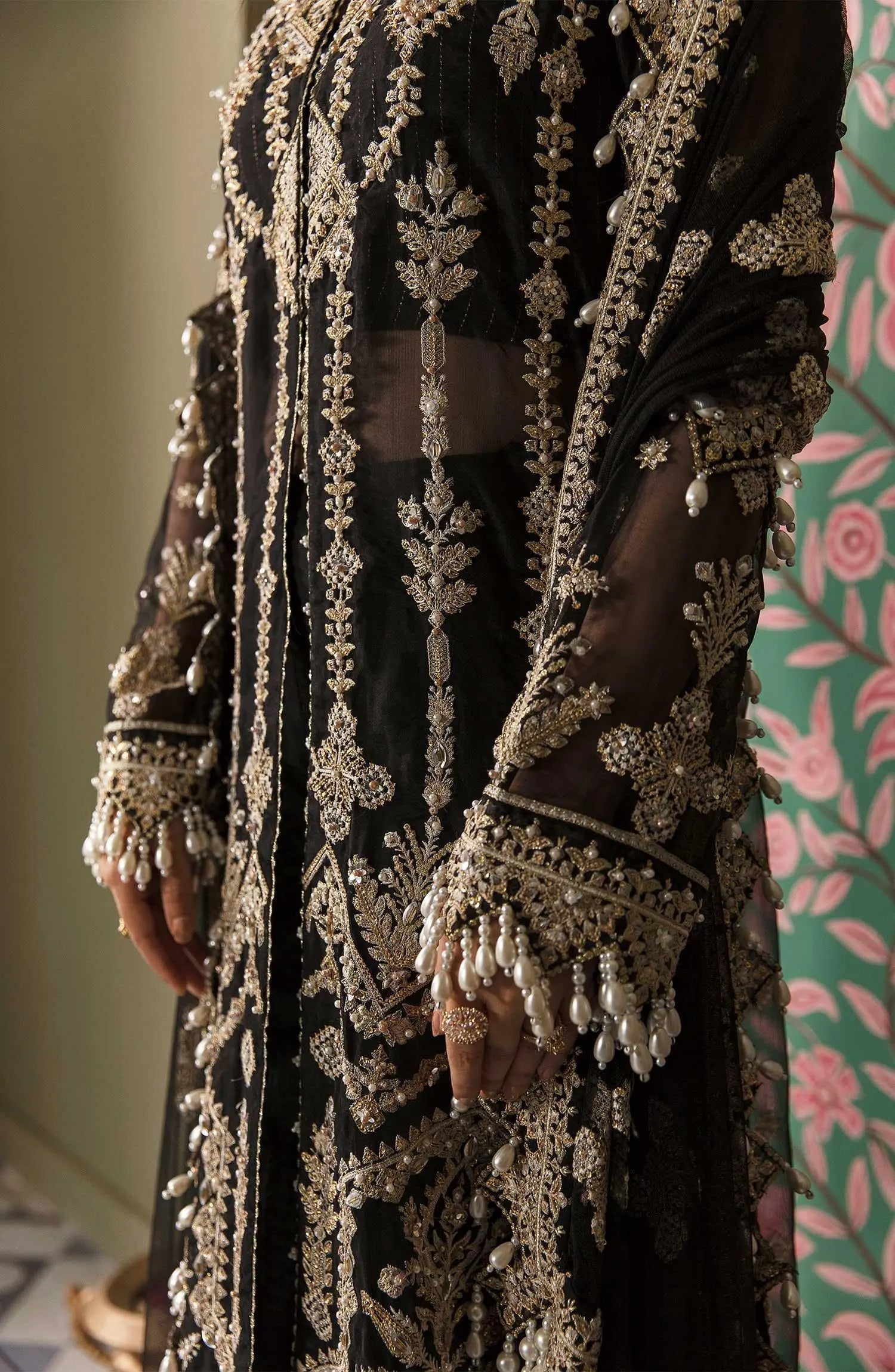 Zarin by Eleshia Unstitched Embroidered Organza 3Pc Suit - KABEERA - House Of Anaya