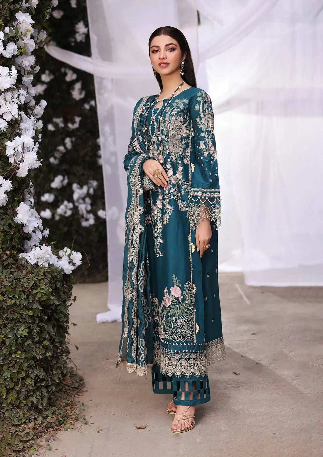 Kahf Premium | Festive Lawn 24 | KFL-09A BANO - House of Zarish