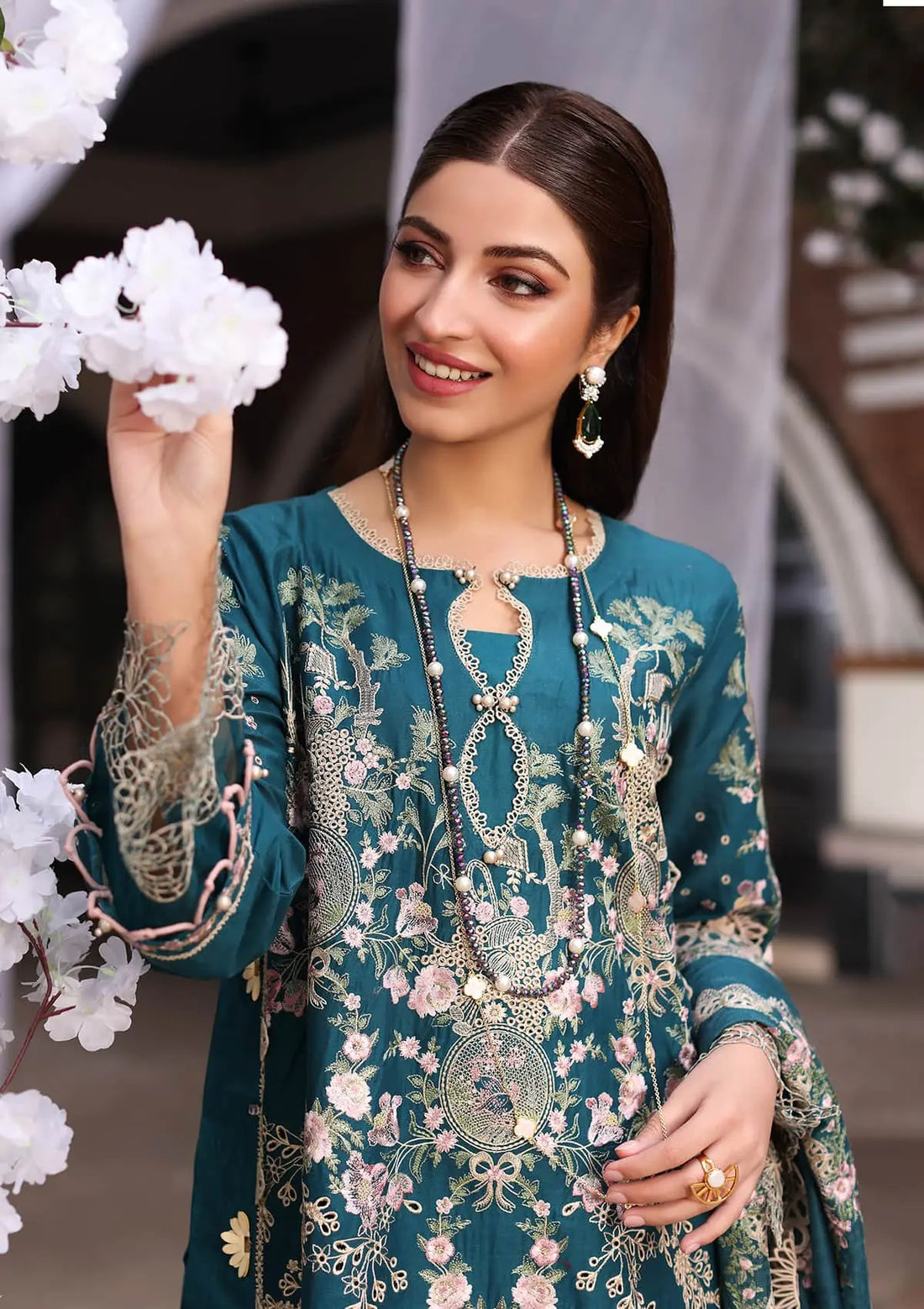 Kahf Premium | Festive Lawn 24 | KFL-09A BANO - House of Zarish
