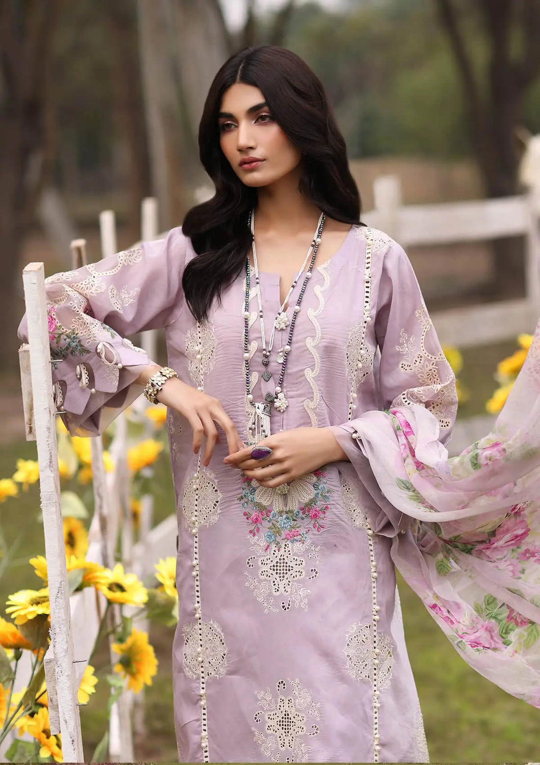 Kahf Premium | Festive Lawn 24 | KFL-08B ELAYA - House of Zarish