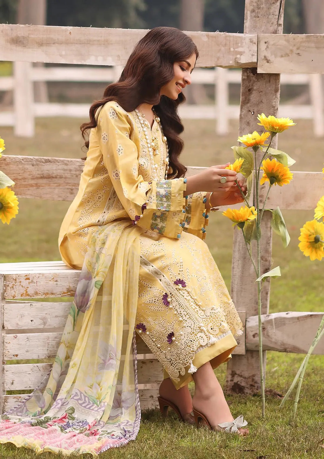 Kahf Premium | Festive Lawn 24 | KFL-05 SAHAR - House of Zarish