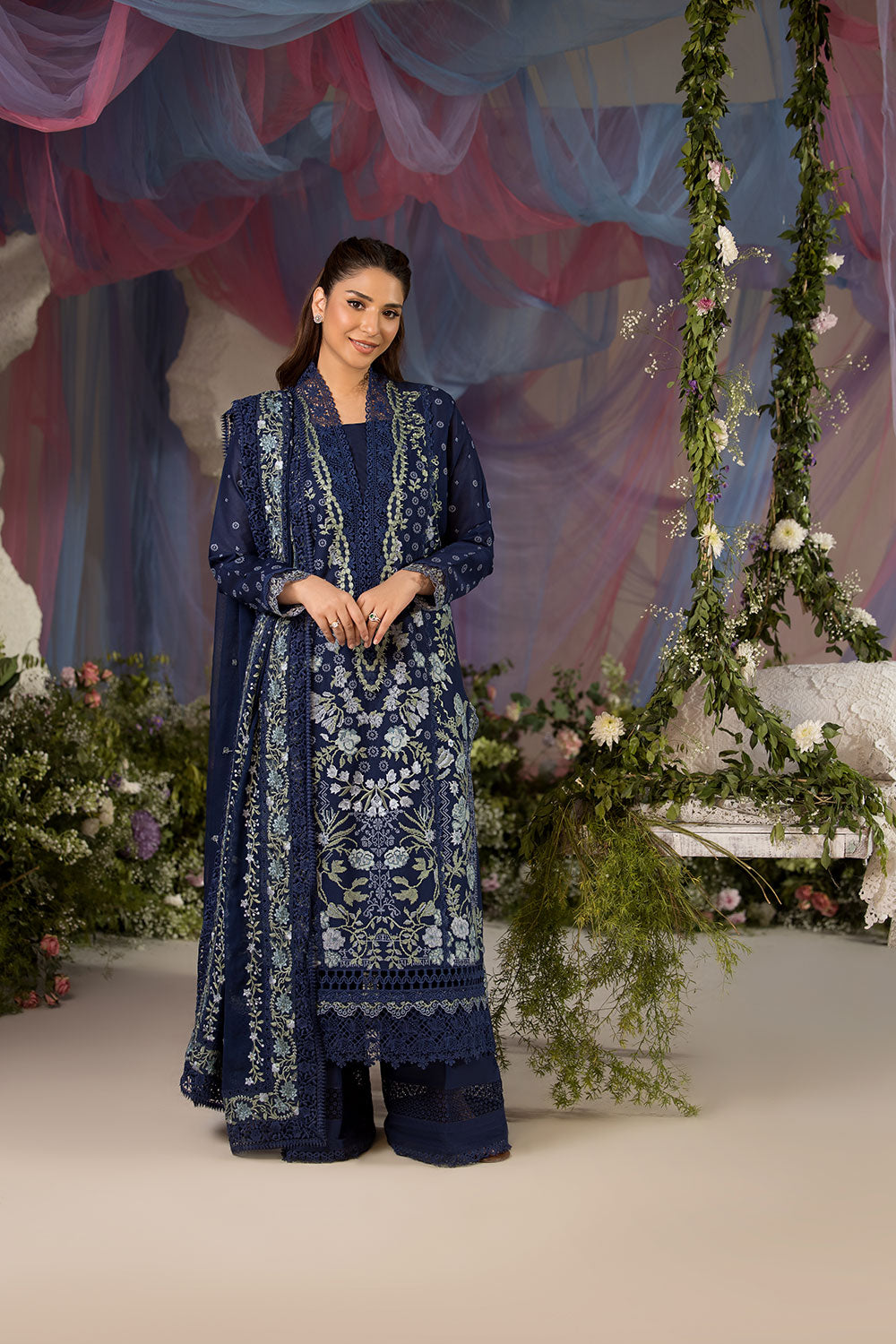 Sobia Nazir | Luxury Lawn 25 | 8A - House Of Zarish