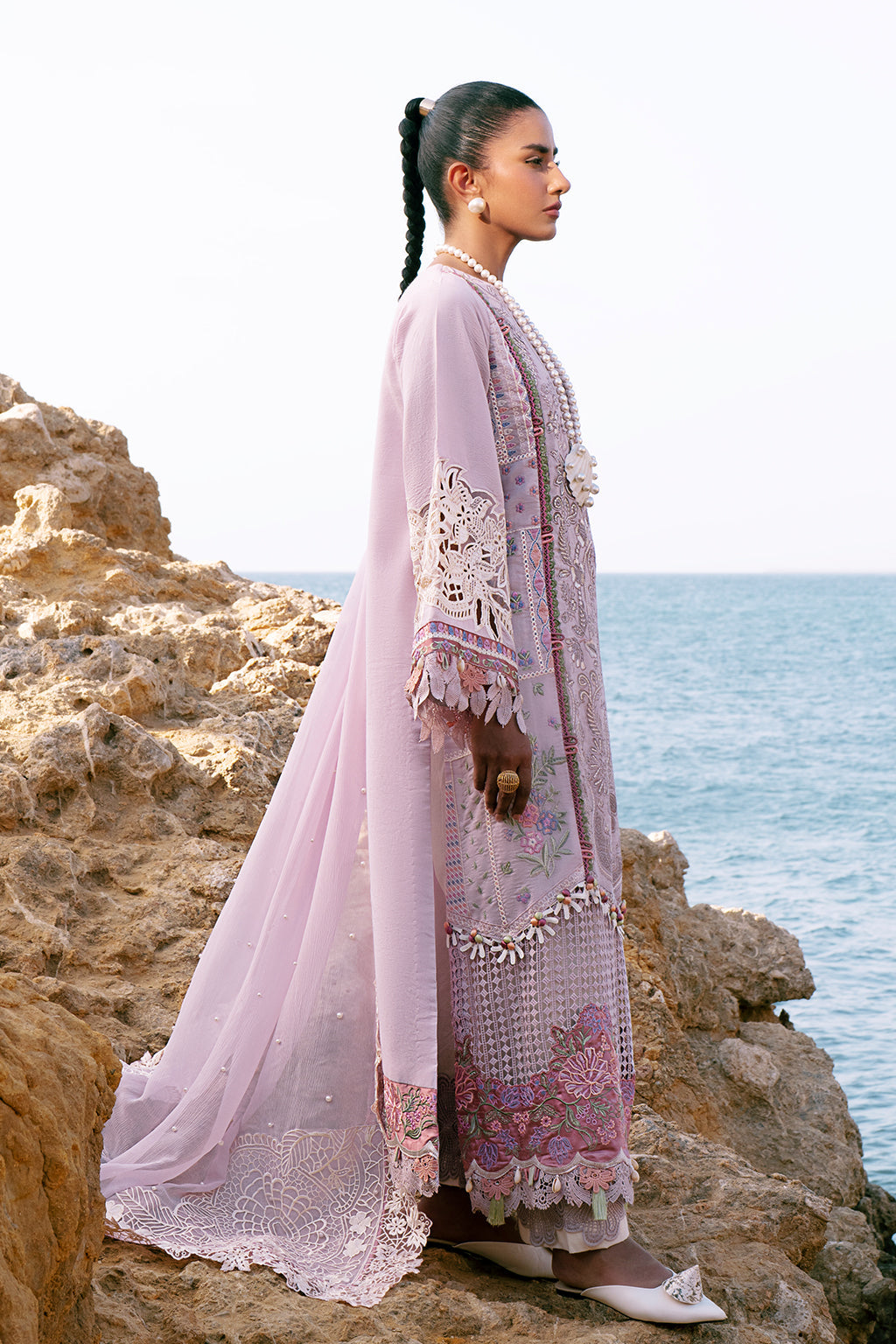 AJR Couture | Dastan Luxury Lawn 25 | Luxe