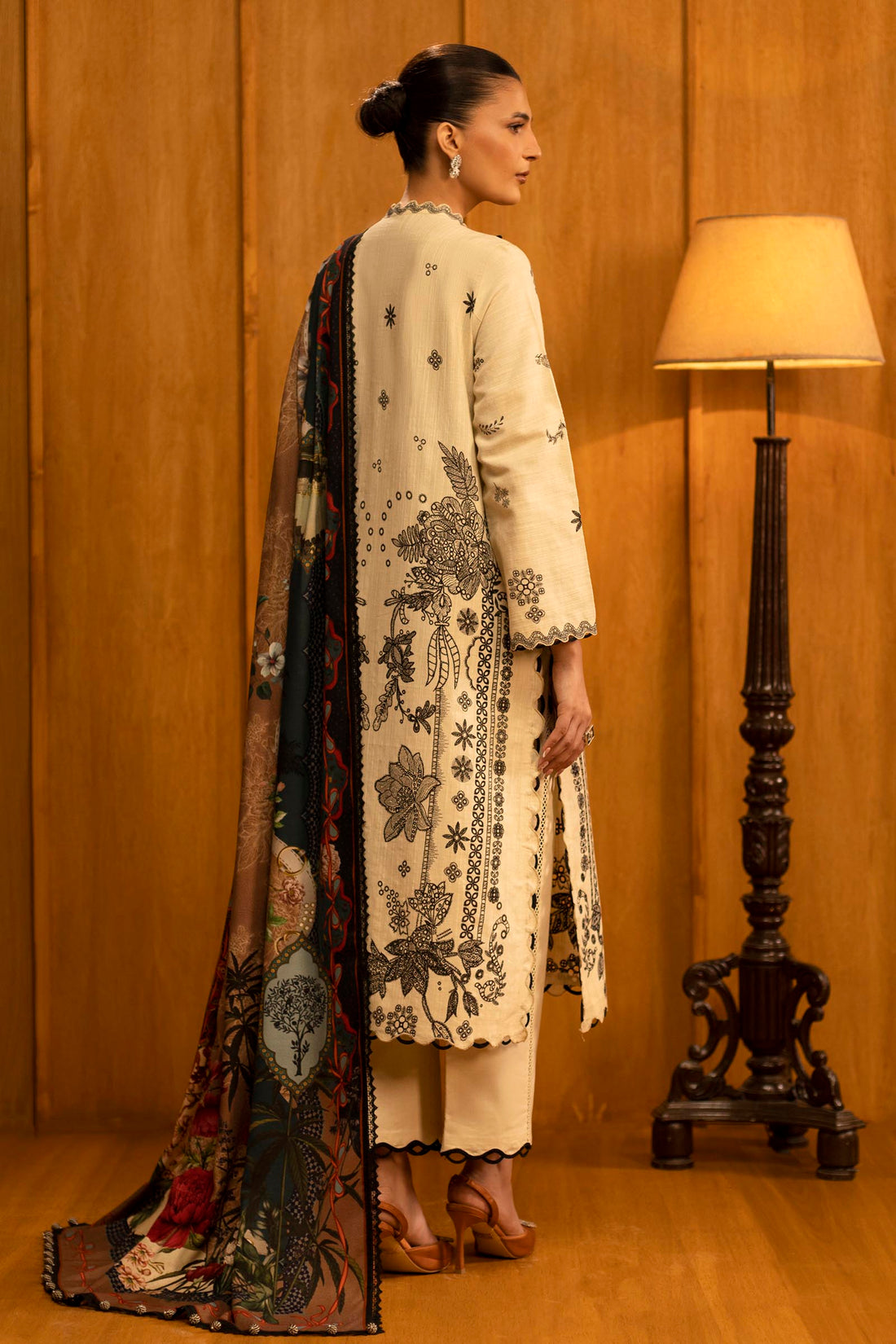 Sana Safinaz | Muzlin Winter 25 | M253-005B