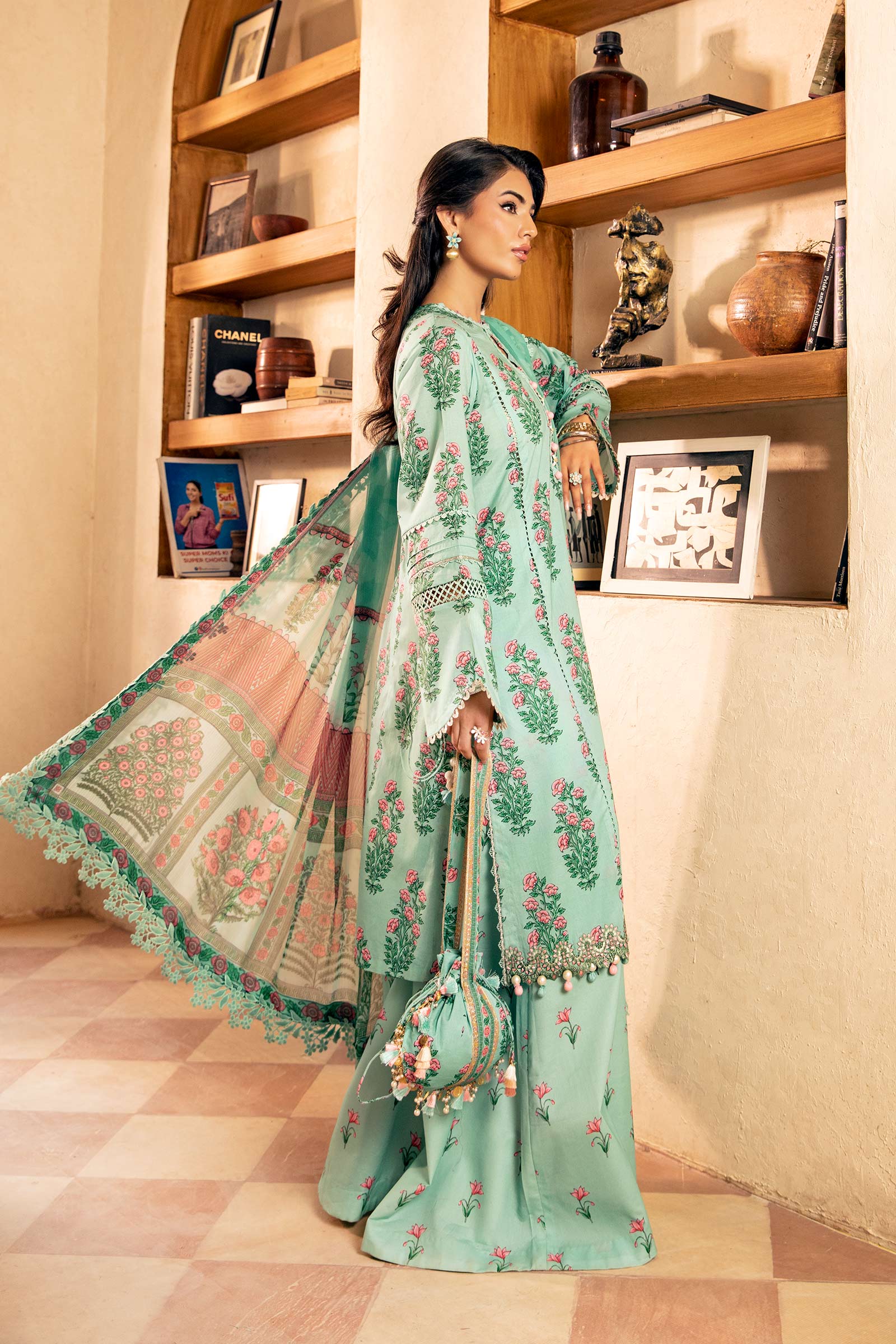 Maria B | Eid Basic Lawn | MB-CUS25-908B