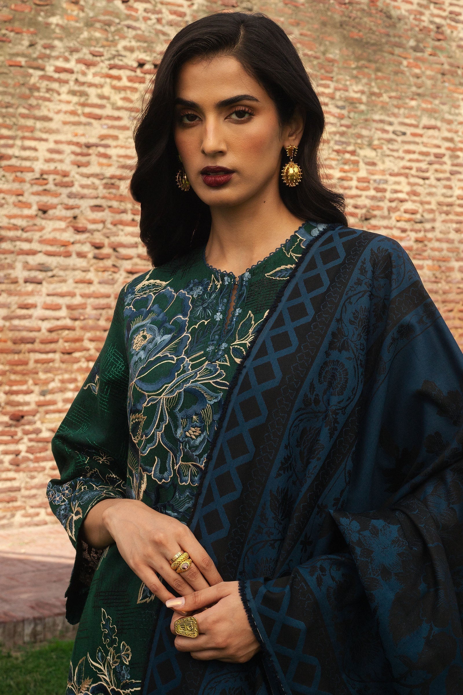 Zara Shahjahan | Winter 24 |  MINA-D7 - House Of Anaya