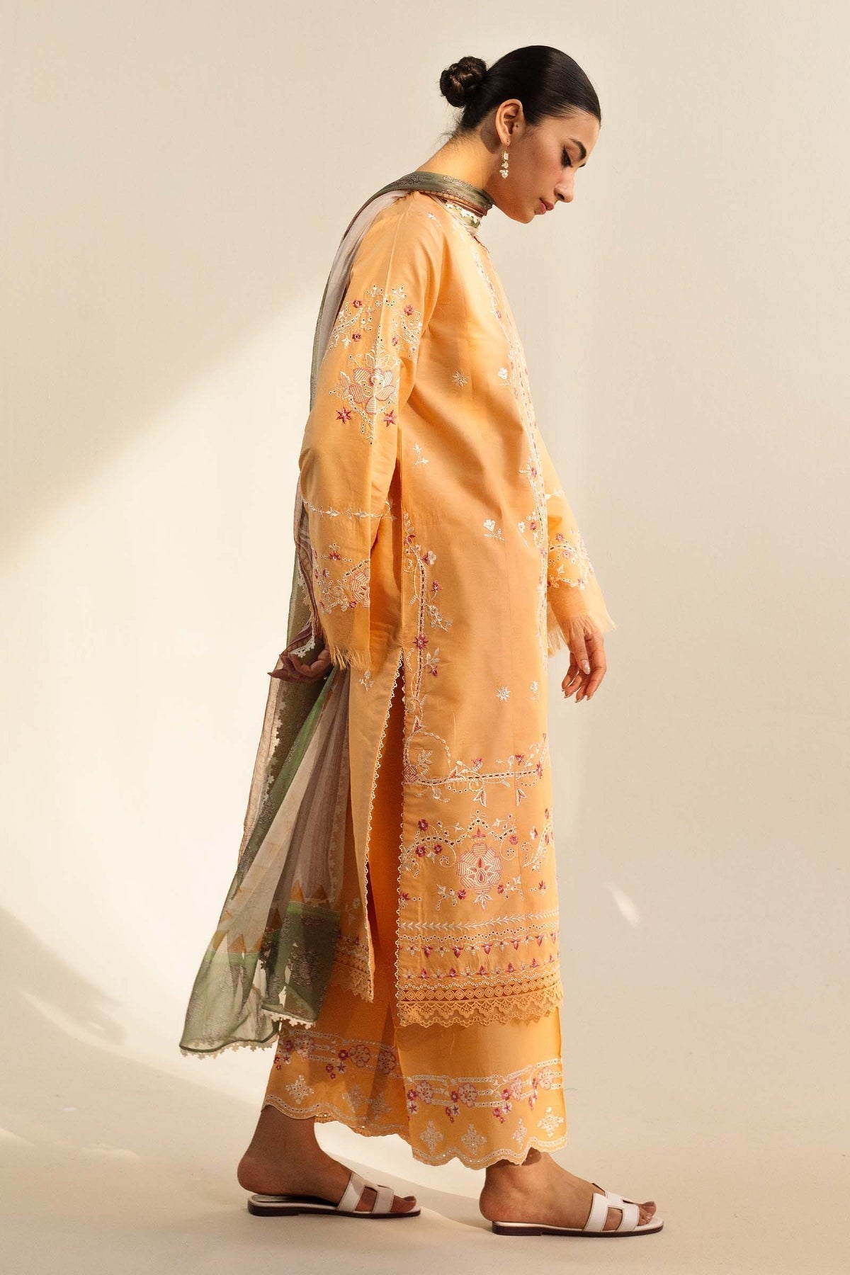 Zara Shahjahan | Coco Lawn Vol 2 | MIRA-8B - House of Zarish