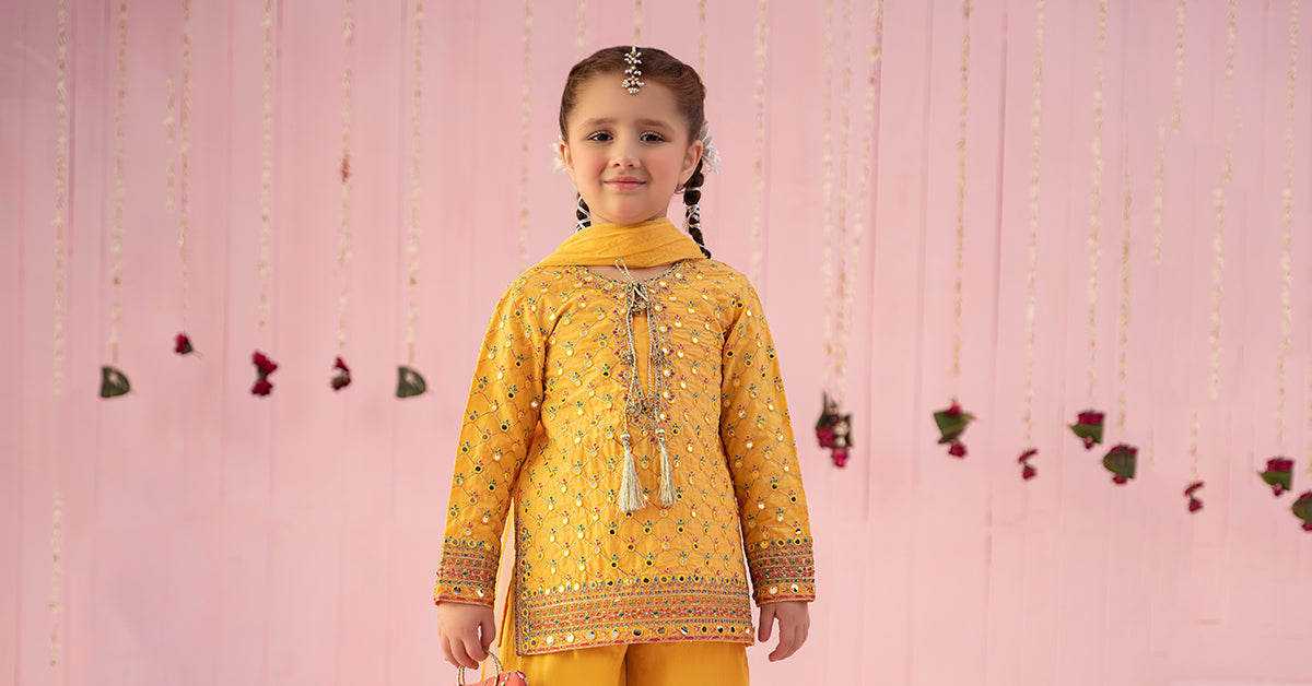 Maria B | 3 Piece Embroidered Lawn Suit | MKD-EF24-09 - House Of Zarish