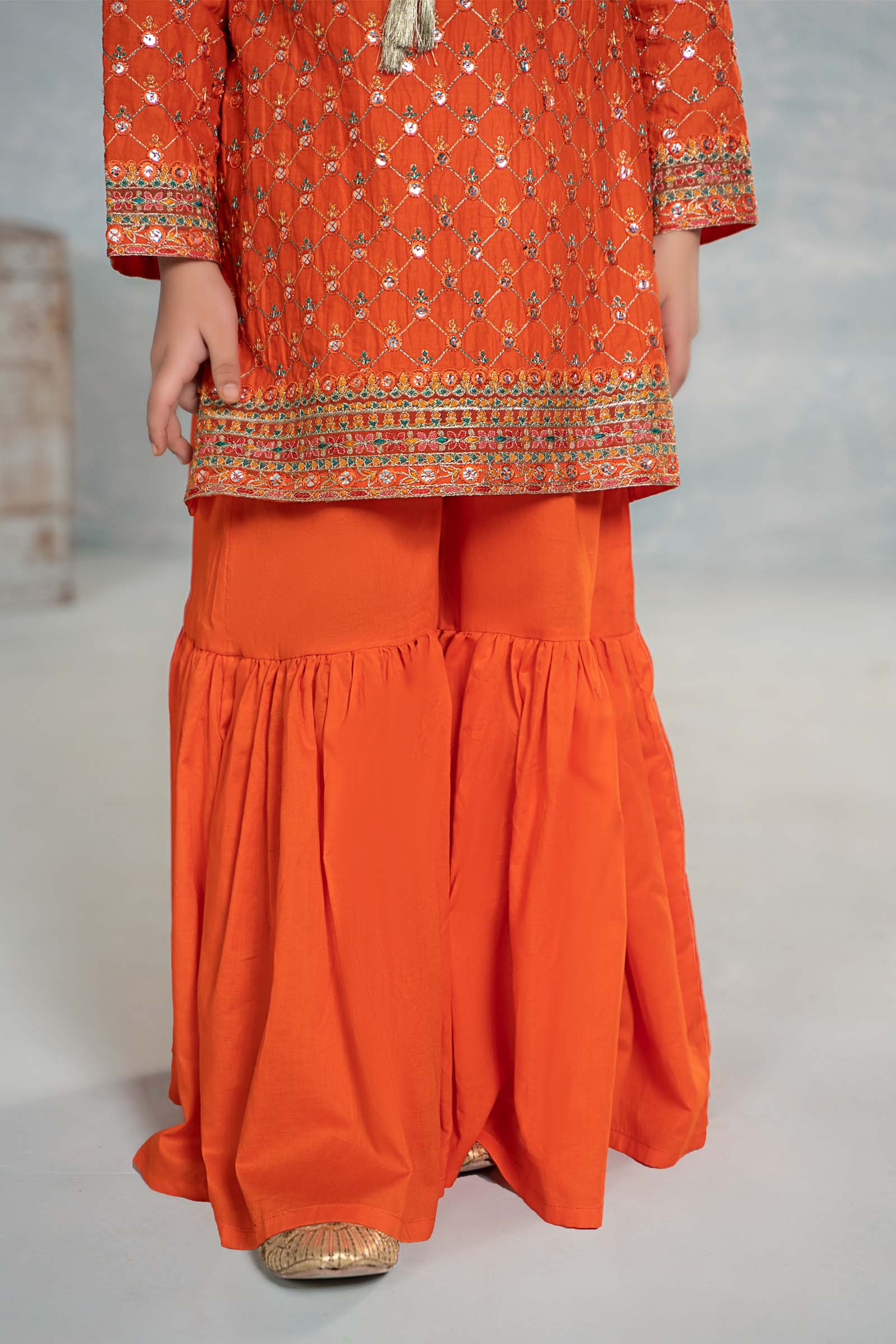 Maria B | 3 Piece Embroidered Lawn Suit | MKD-EF24-09 - Libasekhas