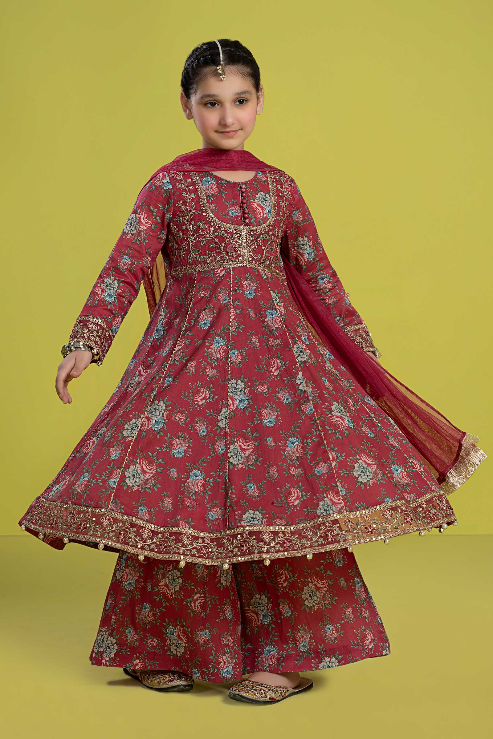 Maria B | 3 Piece Embroidered Lawn Suit | MKD-EF24-32 - House Of Zarish