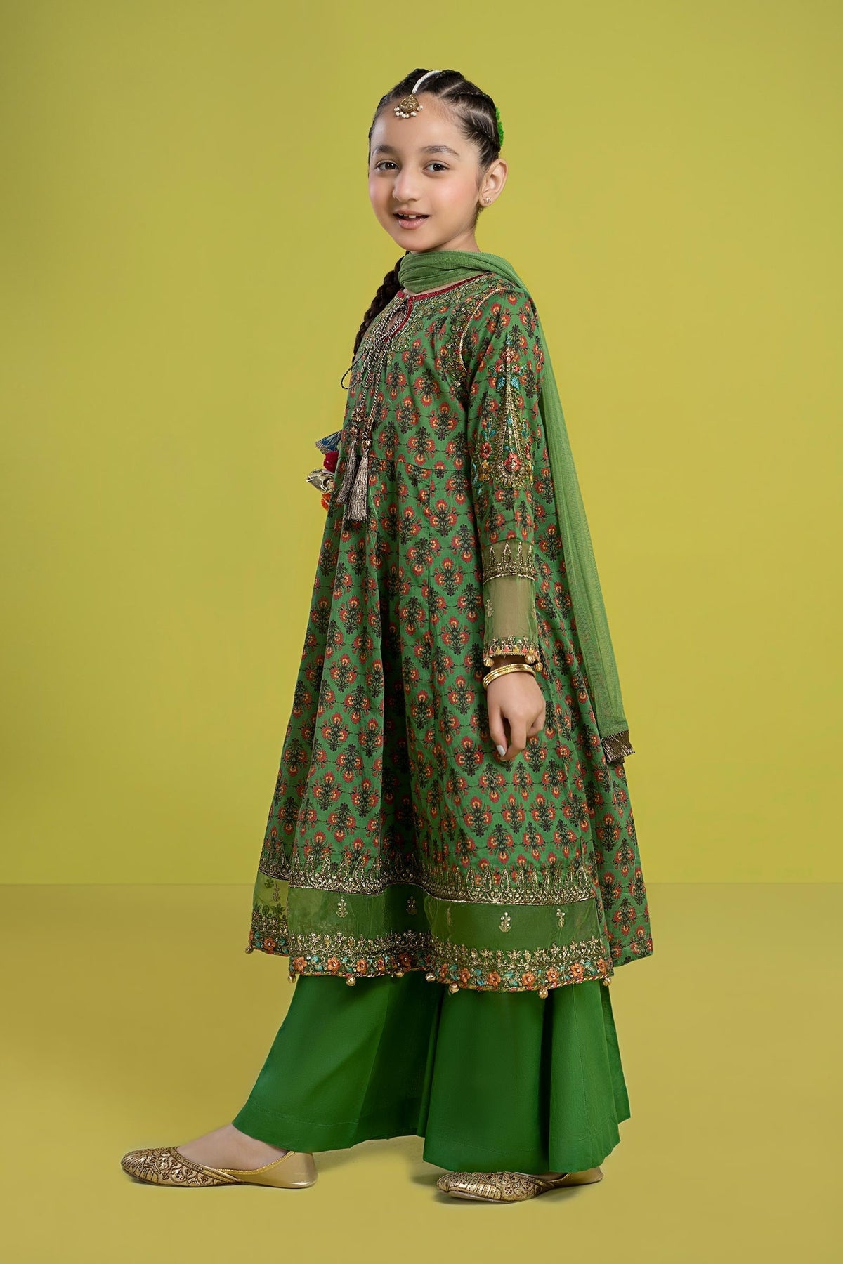 Maria B | 3 Piece Embroidered Lawn Suit | MKD-EF24-36 - Libasekhas