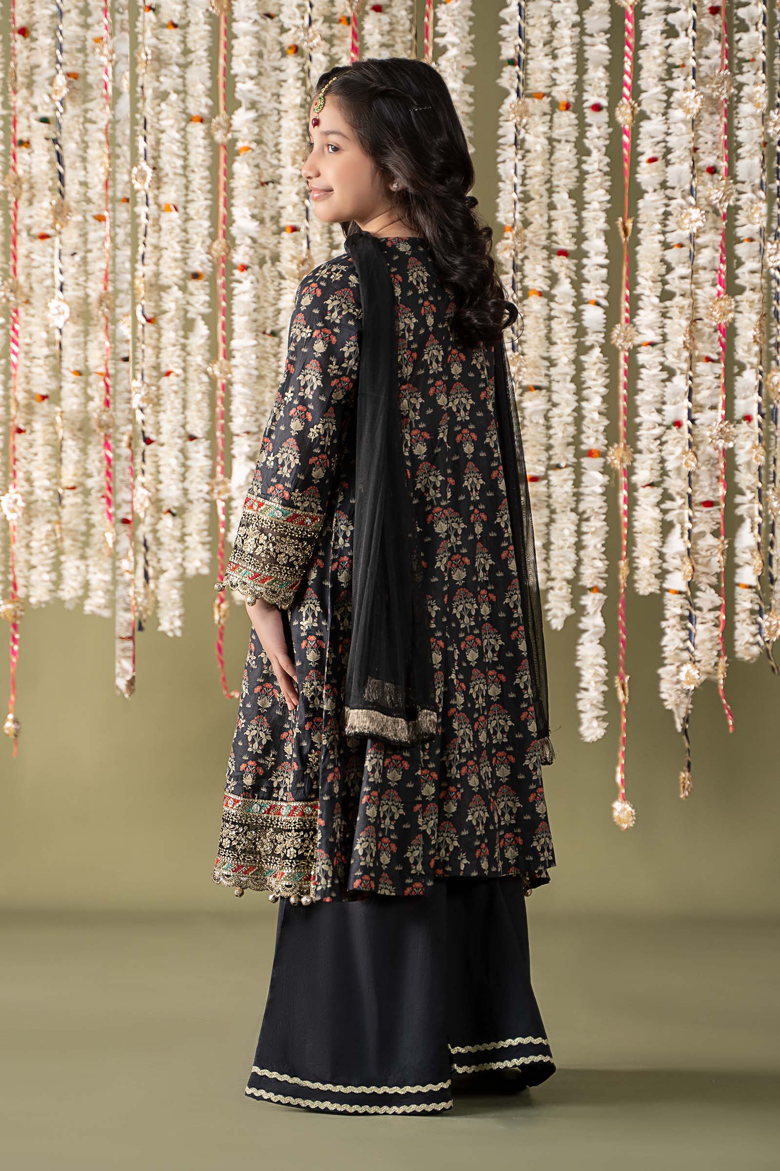 Maria B | 3 Piece Embroidered Lawn Suit | MKD-EF25-05 - House Of Zarish