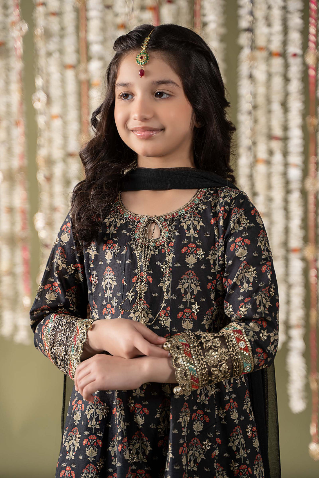 Maria B | 3 Piece Embroidered Lawn Suit | MKD-EF25-05 - House Of Zarish
