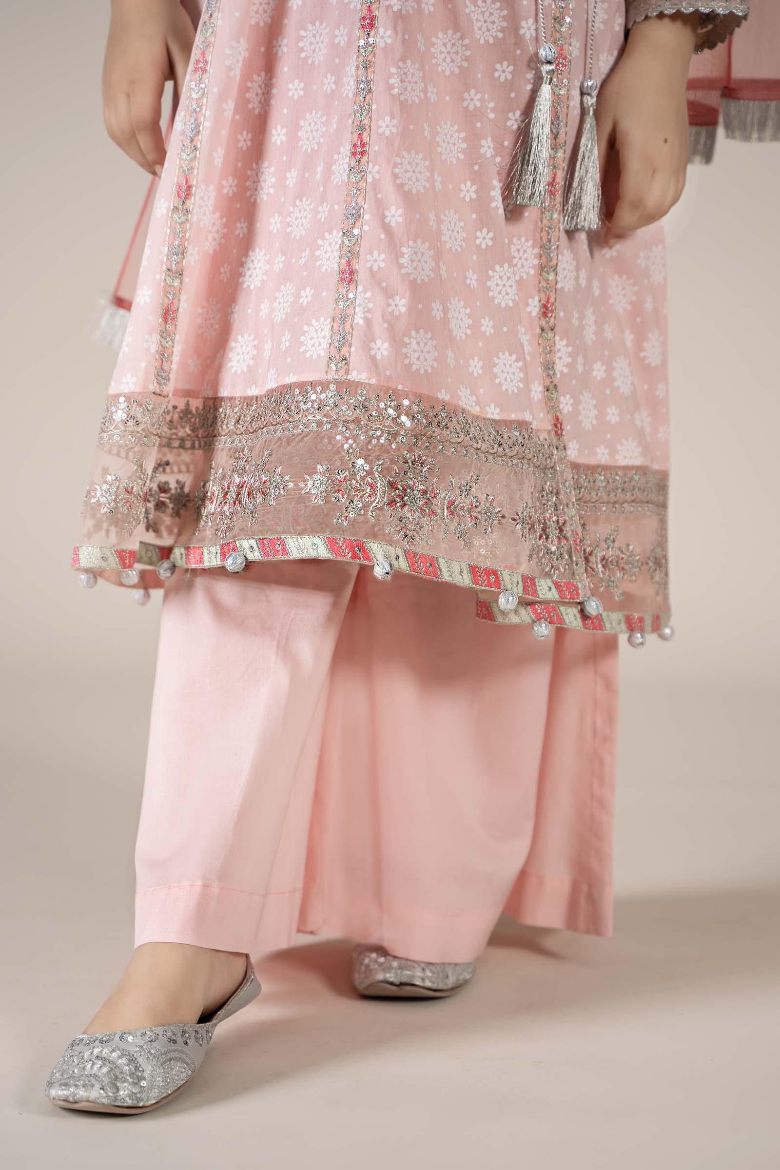 Maria B | 3 Piece Embroidered Lawn Suit | MKD-EF25-09 - House Of Zarish