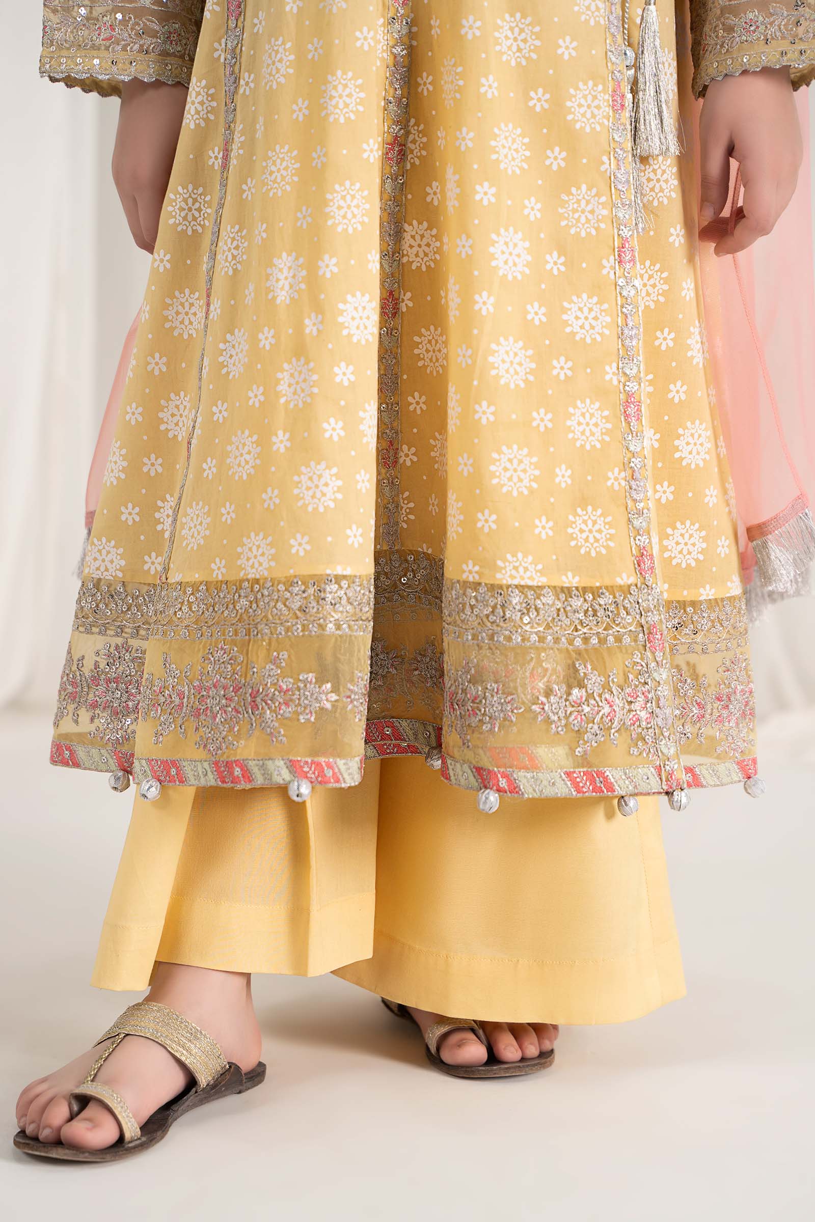 Maria B | 3 Piece Embroidered Lawn Suit | MKD-EF25-09 - House Of Zarish