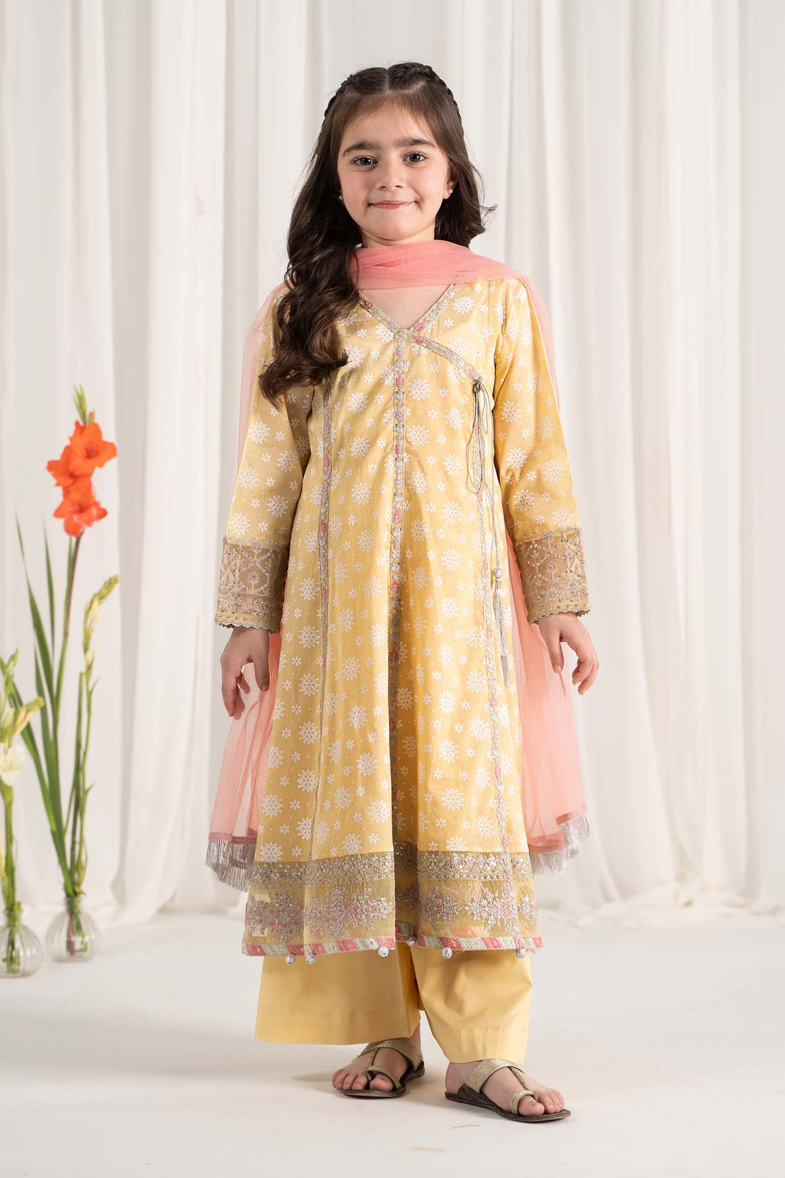 Maria B | 3 Piece Embroidered Lawn Suit | MKD-EF25-09 - Libasekhas