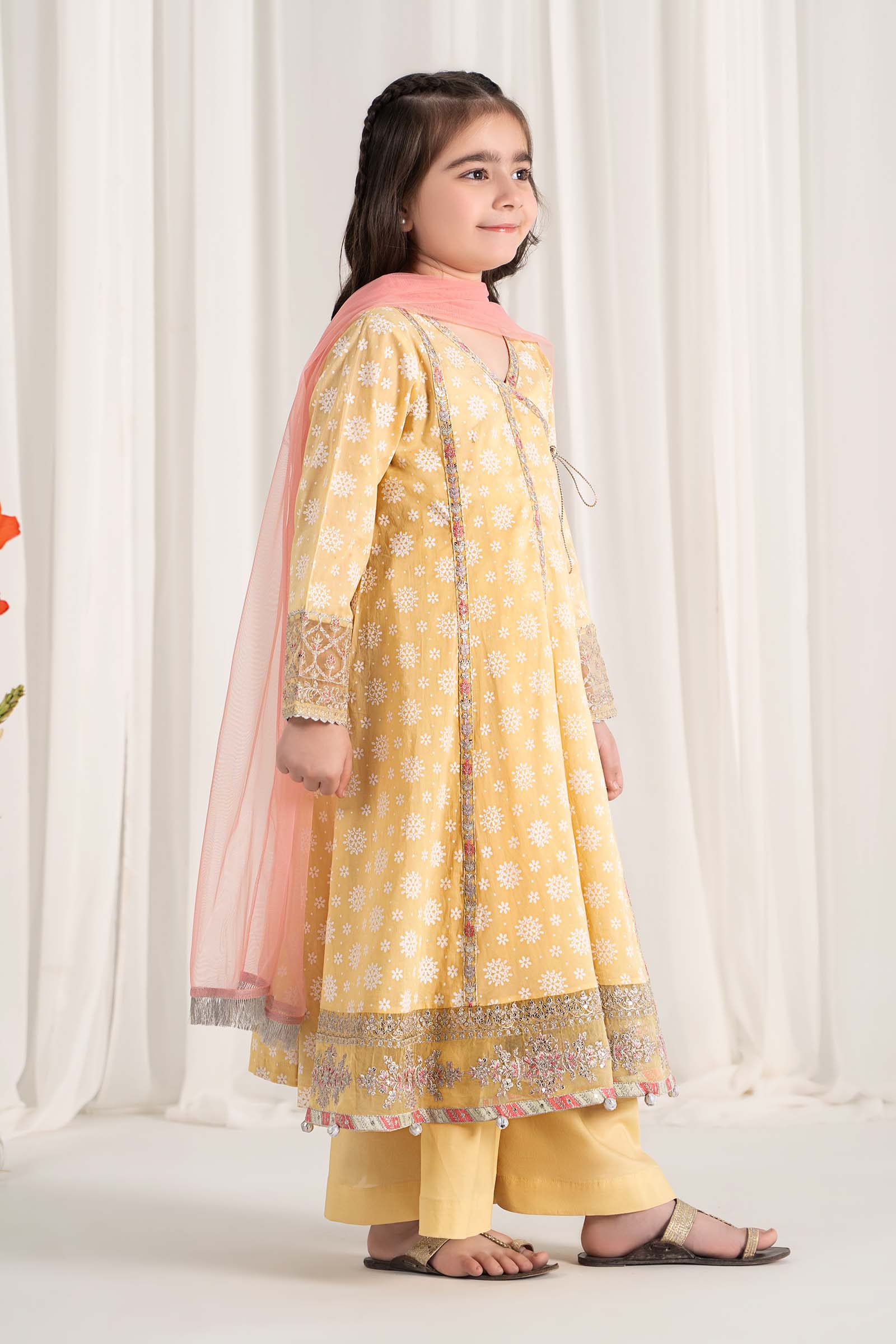 Maria B | 3 Piece Embroidered Lawn Suit | MKD-EF25-09 - House Of Zarish