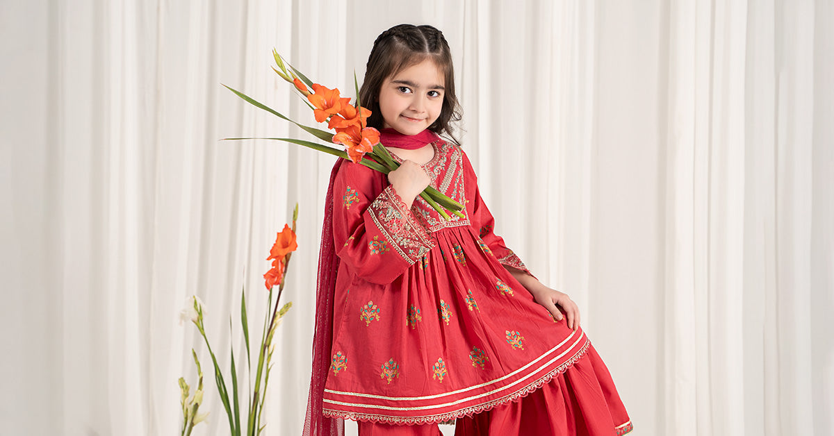 Maria B | 3 Piece Embroidered Lawn Suit | MKD-EF25-15 - House Of Zarish