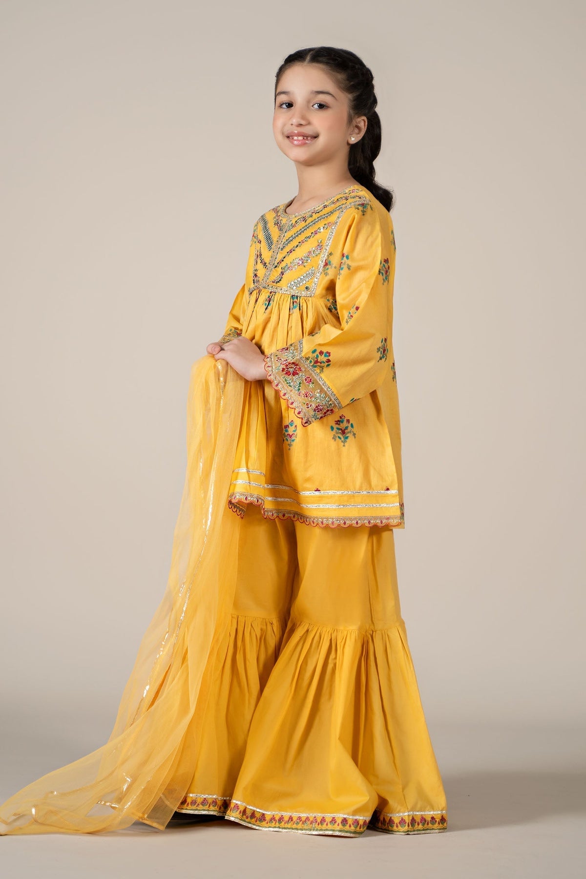 Maria B | 3 Piece Embroidered Lawn Suit | MKD-EF25-15 - Libasekhas