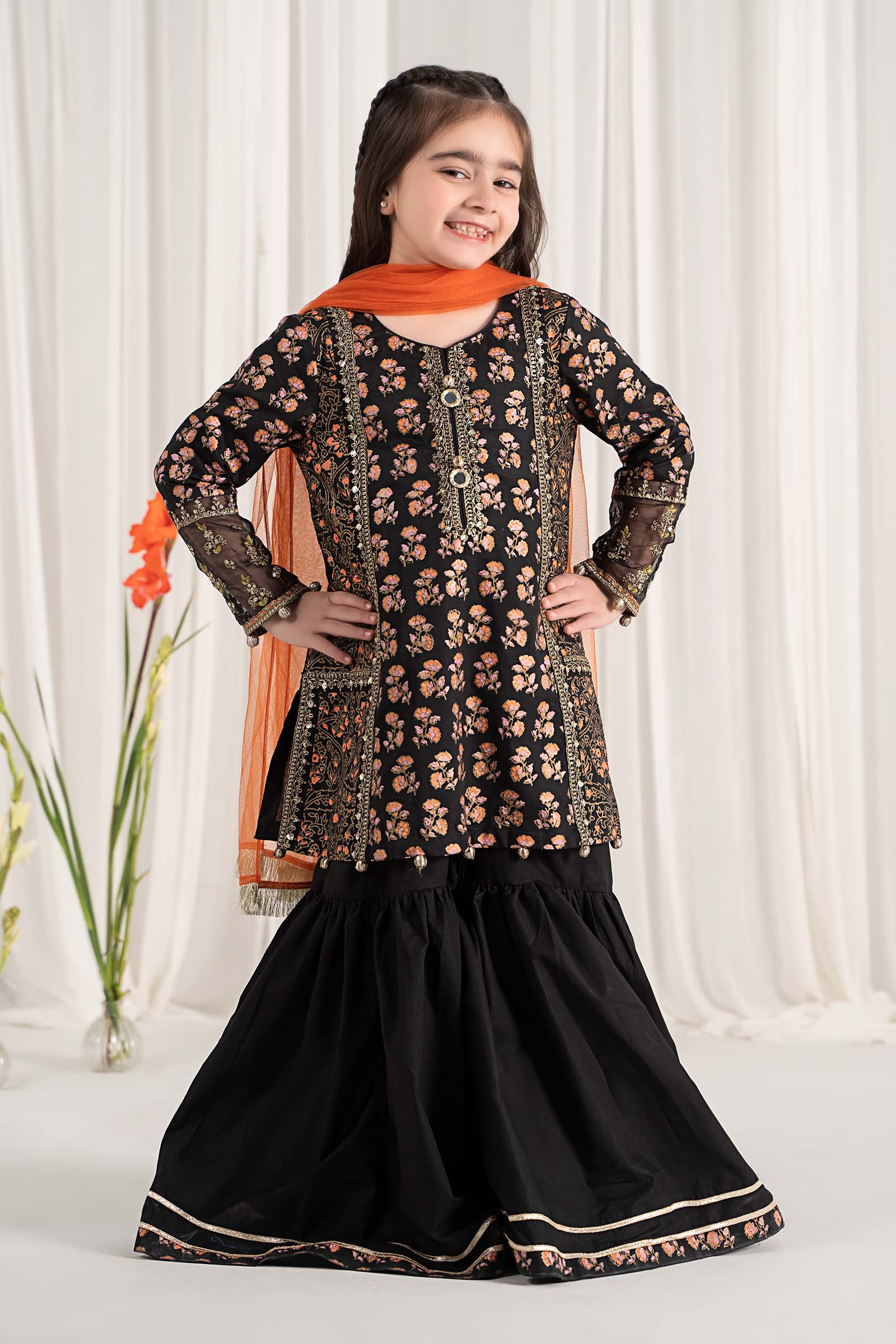 Maria B | 3 Piece Embroidered Lawn Suit | MKD-EF25-23 - Libasekhas