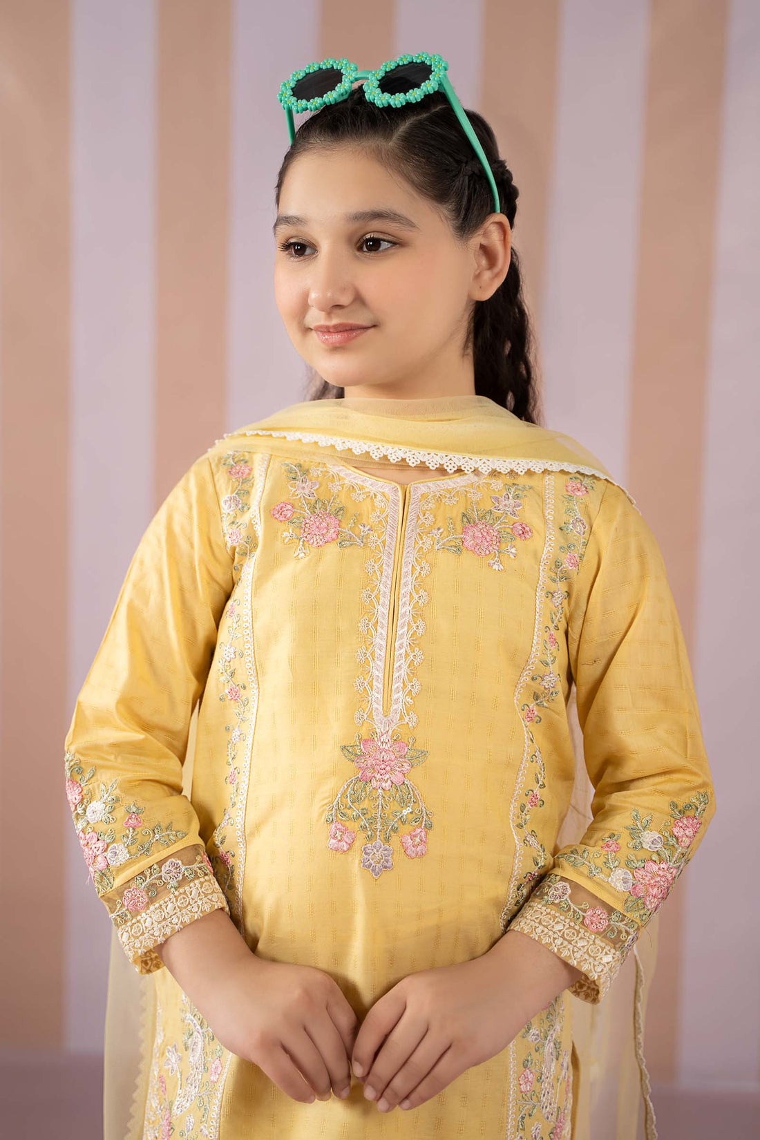 Maria B | 3 Piece Embroidered Dobby Lawn Suit | MKD-EF25-50 - House Of Zarish