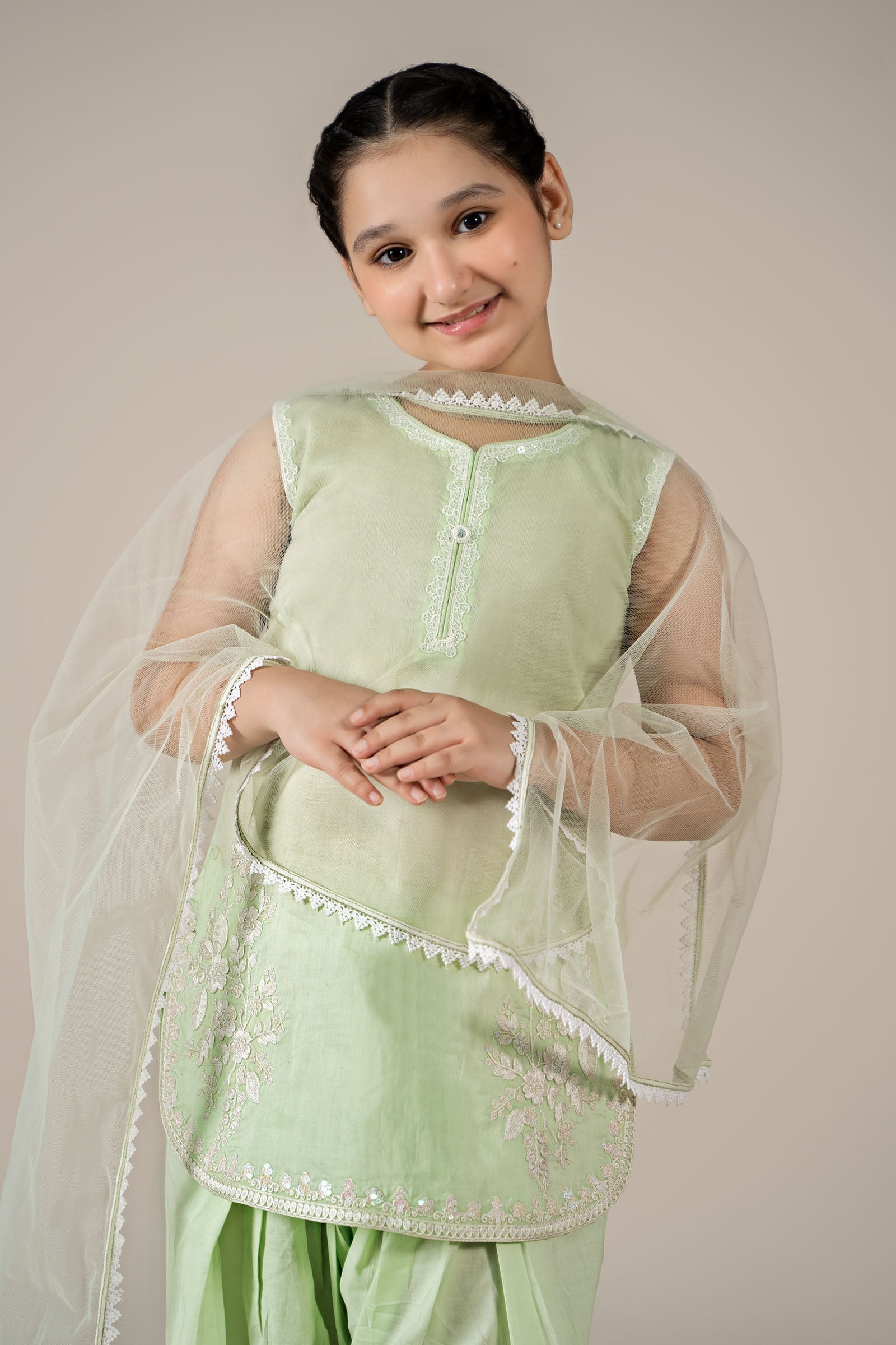 Maria B | 3 Piece Embroidered Lawn Suit | MKD-EF25-60 - Libasekhas