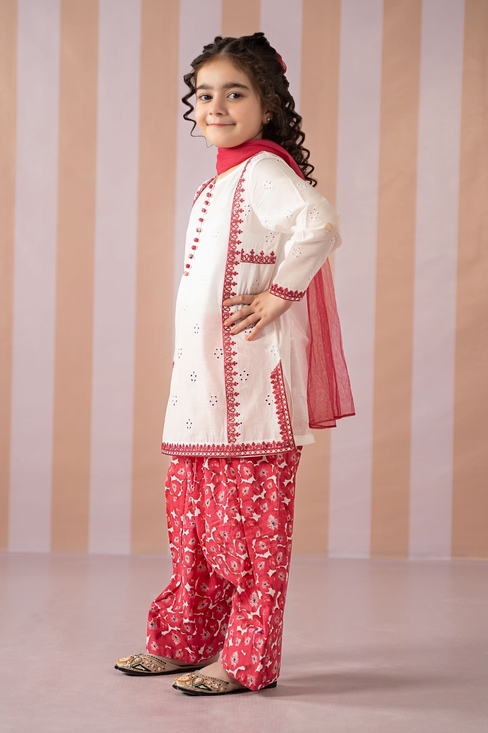Maria B | 3 Piece Embroidered Lawn Suit | MKD-EF25-66 - House Of Zarish