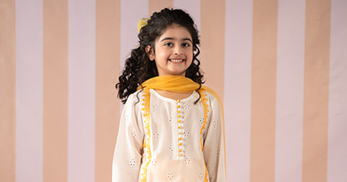 Maria B | 3 Piece Embroidered Lawn Suit | MKD-EF25-66 - Libasekhas
