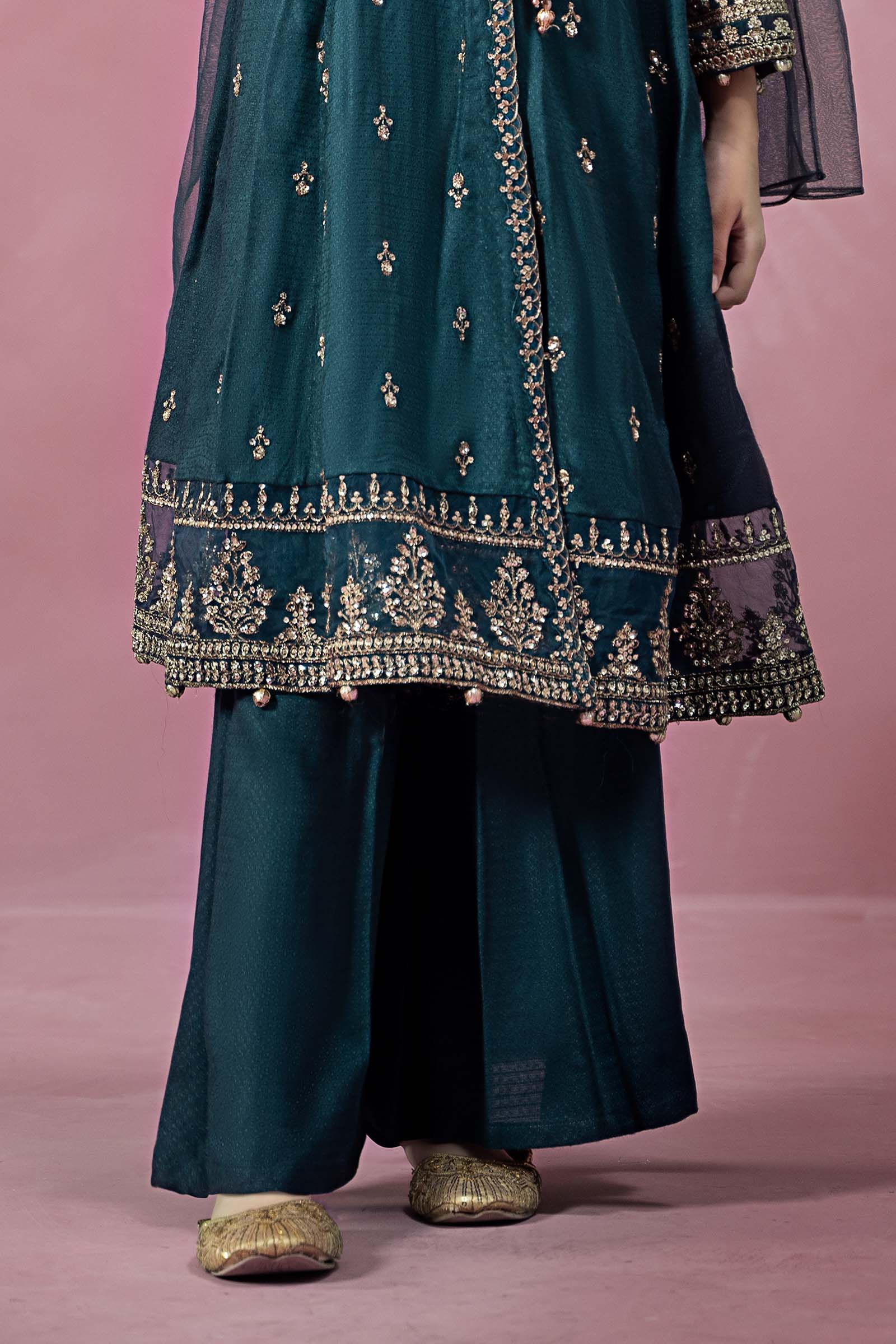 Maria B | 3 Piece Embroidered Linen Suit | MKD-W24-02 - Libasekhas