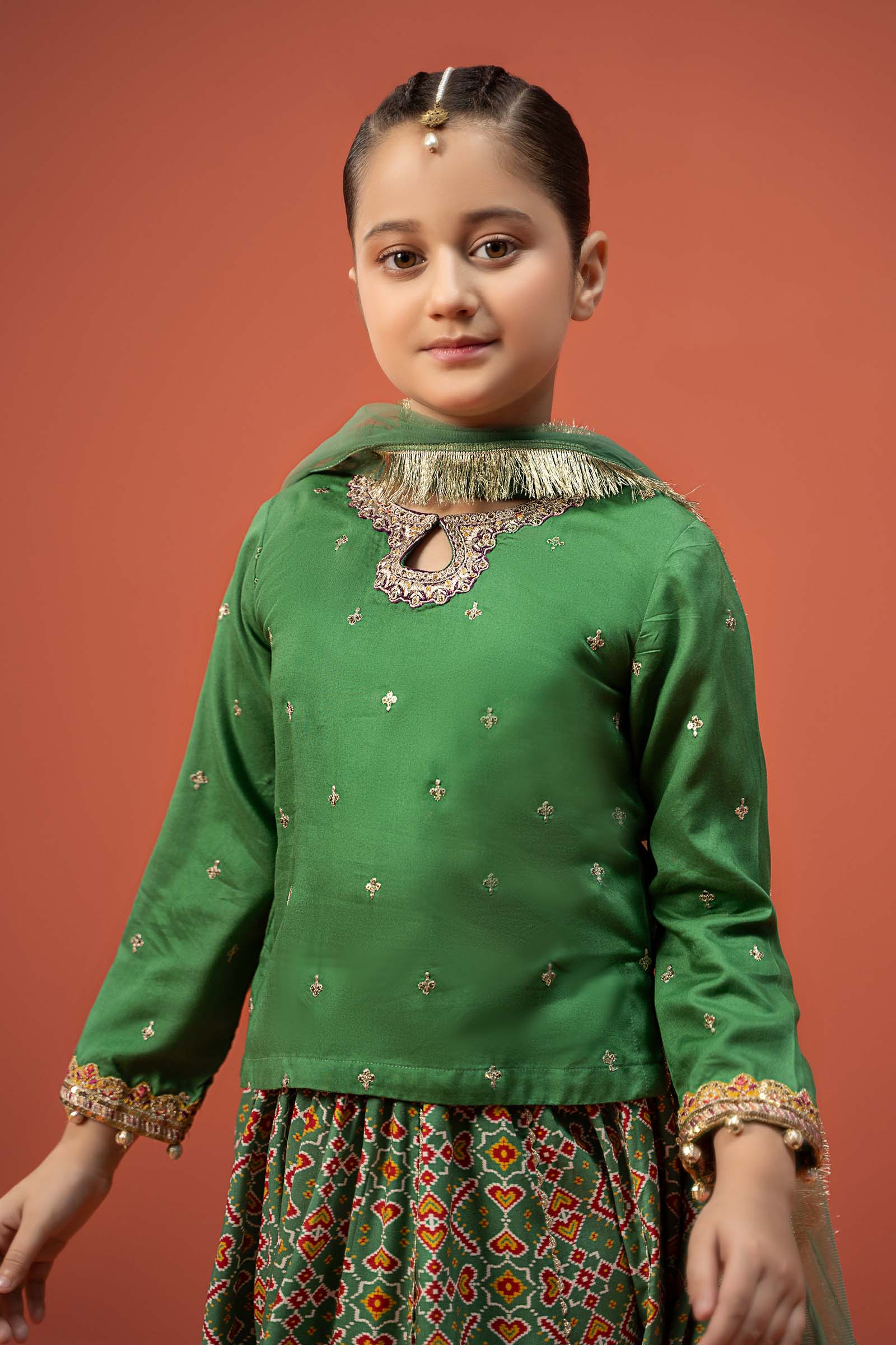 Maria B | 3 Piece Embroidered Linen Suit | MKD-W24-04 - House Of Zarish