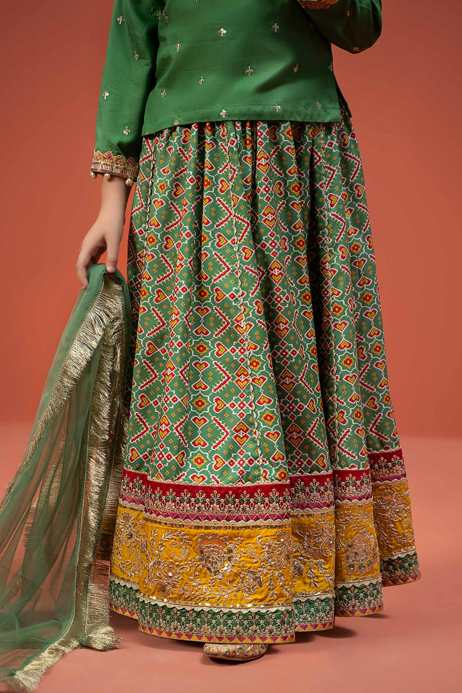 Maria B | 3 Piece Embroidered Linen Suit | MKD-W24-04 - House Of Zarish