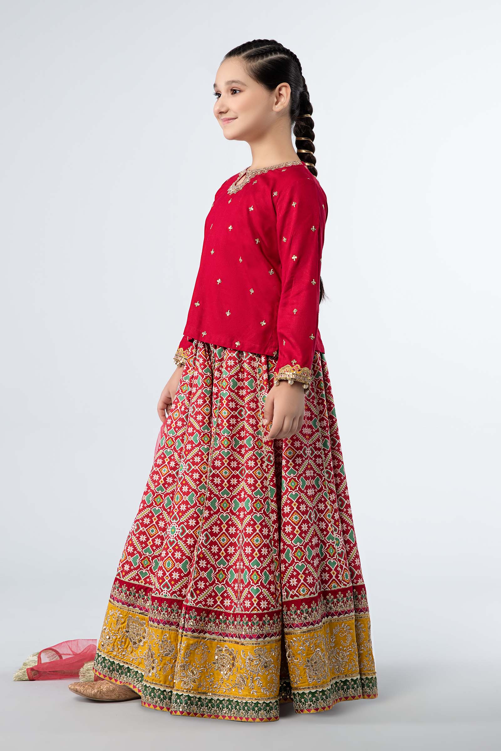 Maria B | 3 Piece Embroidered Linen Suit | MKD-W24-04 - House Of Zarish