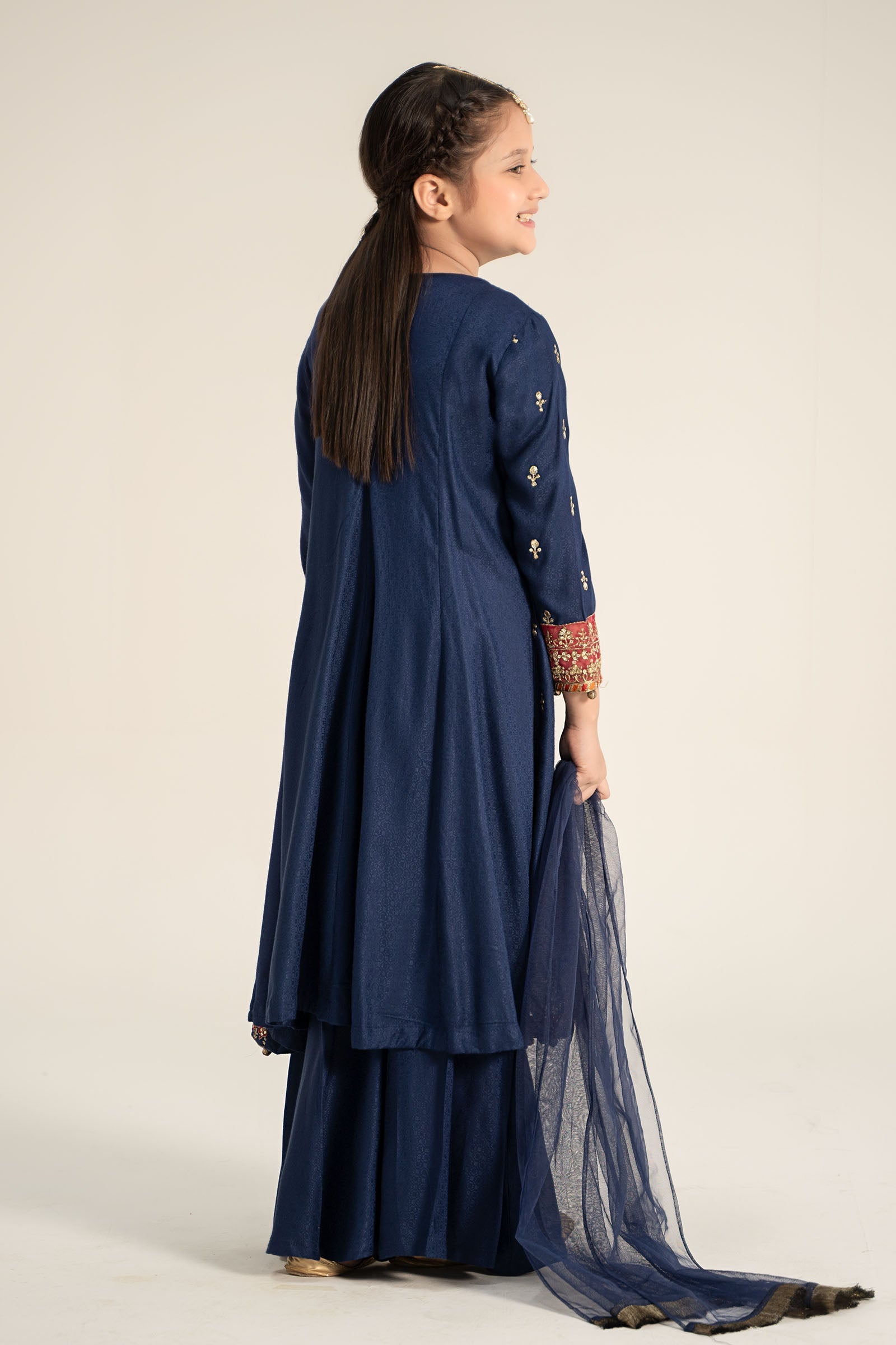 Maria B | 3 Piece Embroidered Linen Suit | MKD-W24-08 - House Of Zarish