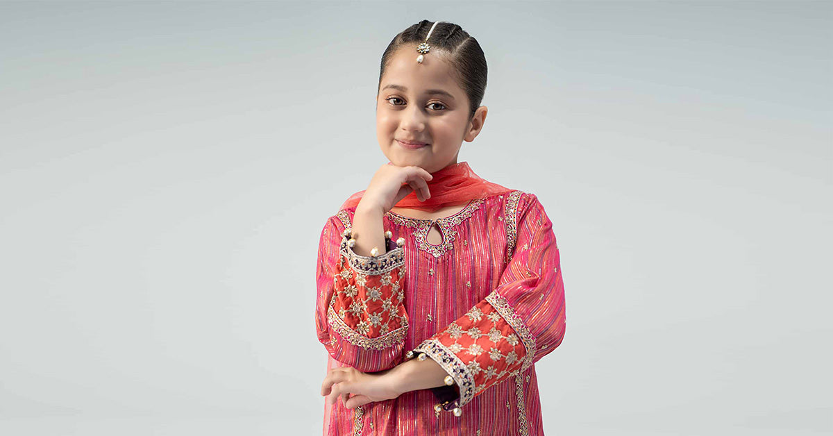 Maria B | 3 Piece Embroidered Suit | MKD-W24-11 - Libasekhas