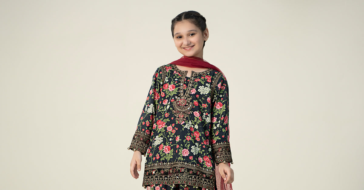 Maria B | 3 Piece Printed Linen Suit | MKD-W24-19 - House Of Zarish