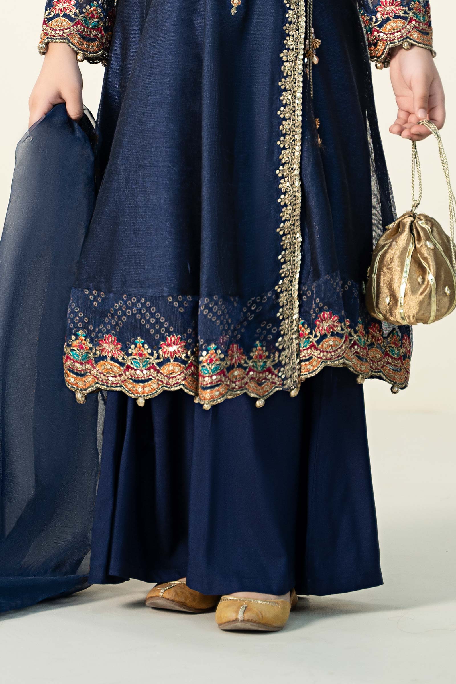 Maria B | 3 Piece Embroidered Paper Cotton Suit | MKD-W24-22 - House Of Zarish