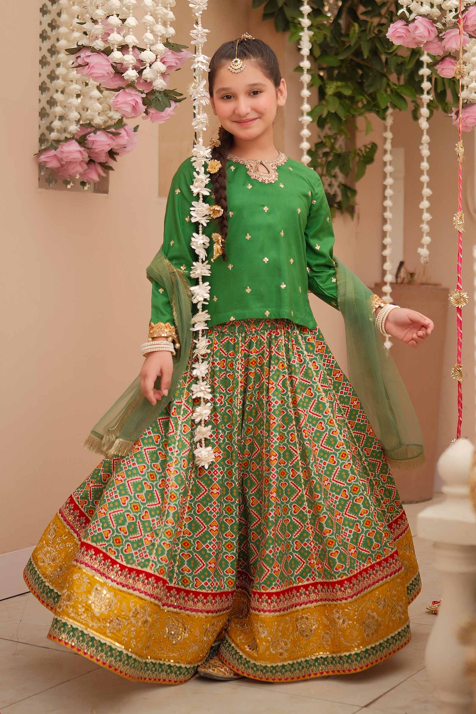 Maria B | 3 Piece Embroidered Linen Suit | MKD-W24-04 - House Of Zarish