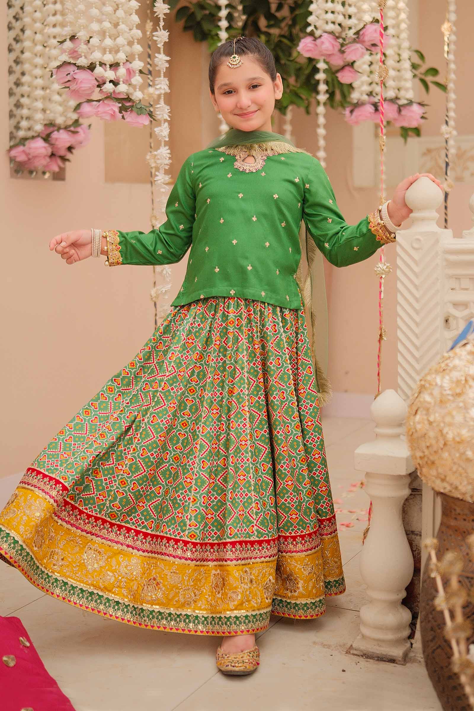 Maria B | 3 Piece Embroidered Linen Suit | MKD-W24-04 - Libasekhas