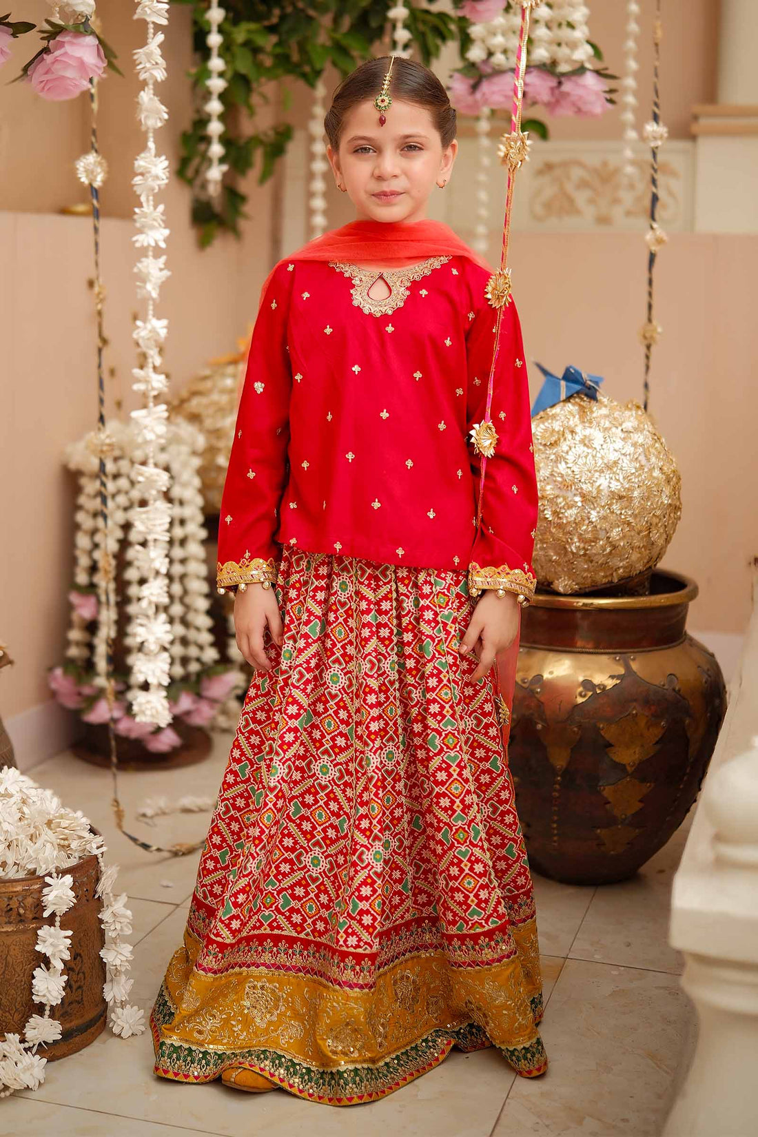 Maria B | 3 Piece Embroidered Linen Suit | MKD-W24-04 - House Of Zarish