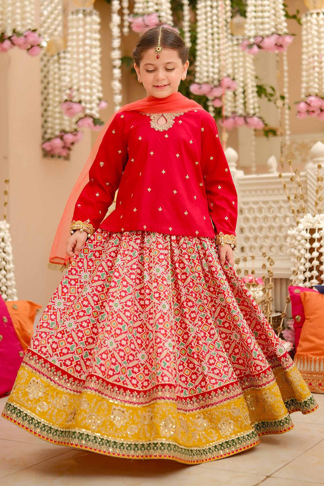 Maria B | 3 Piece Embroidered Linen Suit | MKD-W24-04 - House Of Zarish