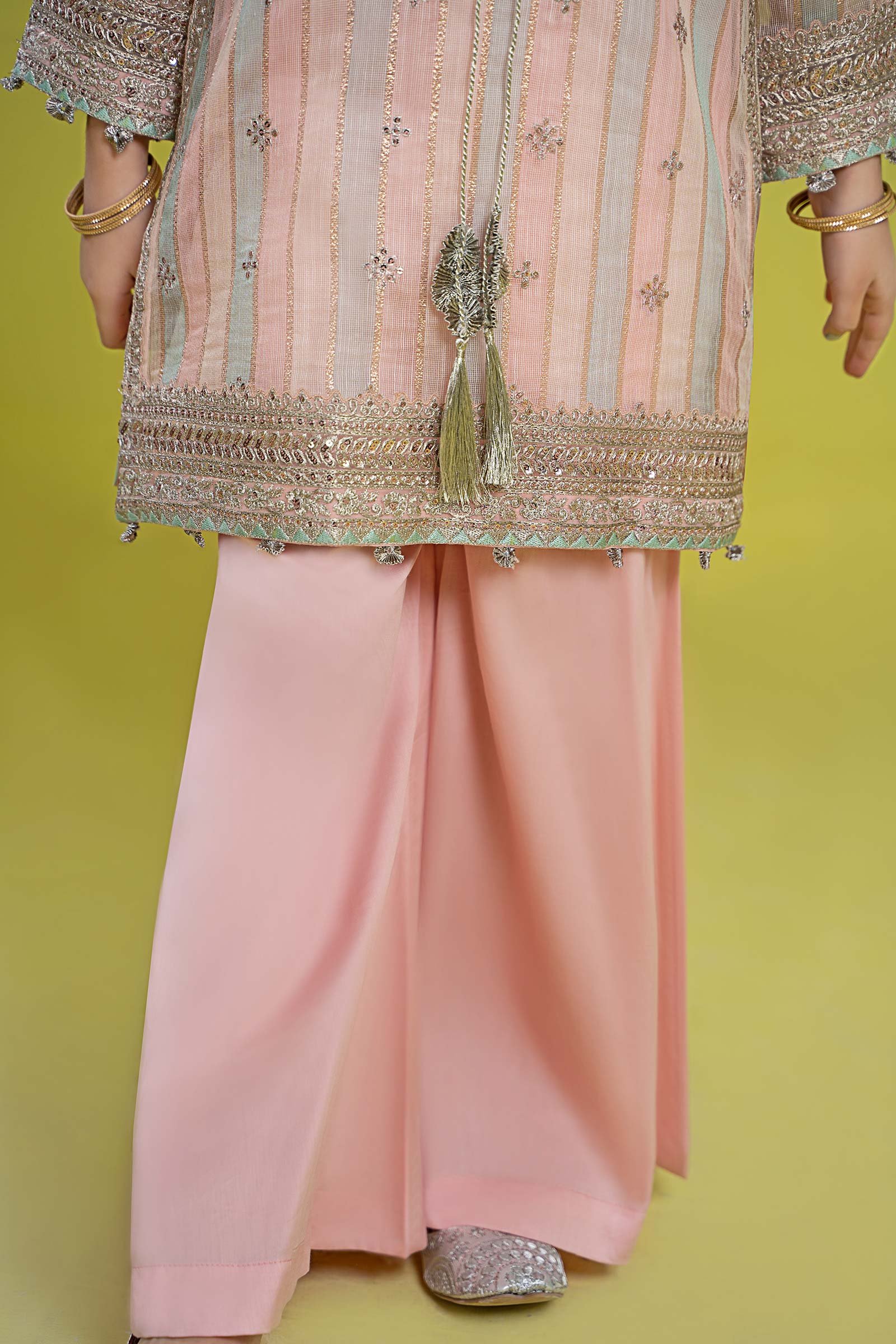 Maria B | 3 Piece Embroidered Yarn Dyed Suit | MKS-EF24-32 - House Of Zarish