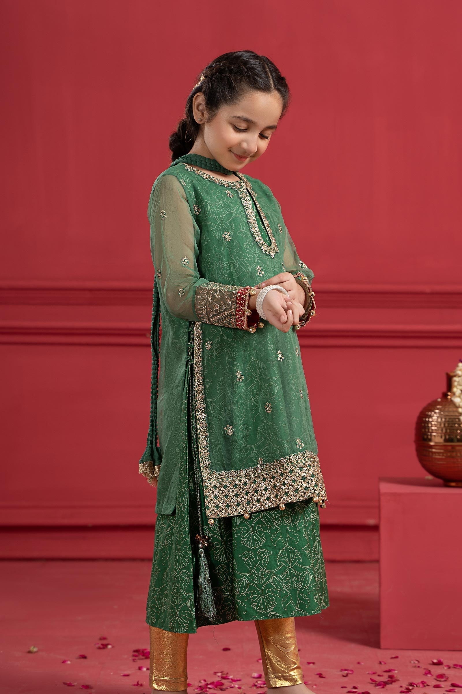 Maria B | Suit Green MKS-W23-21 - House Of Zarish
