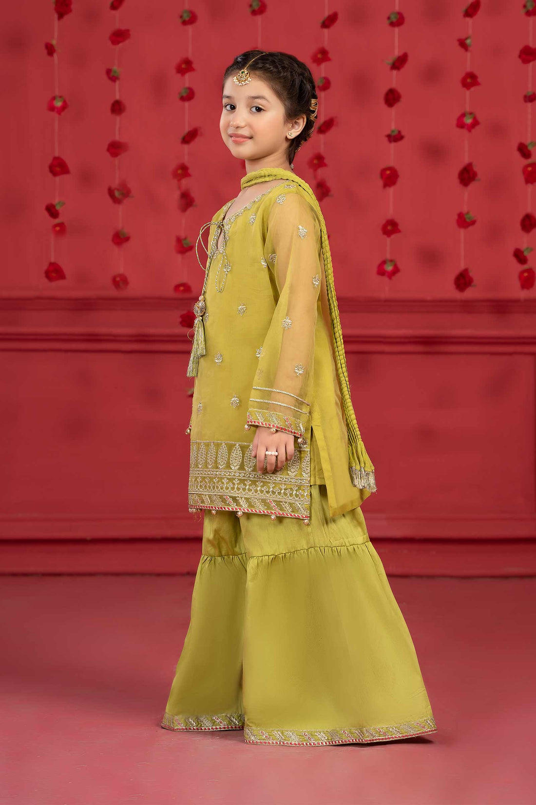 Maria B | Suit Green MKS-W23-27 - House Of Zarish