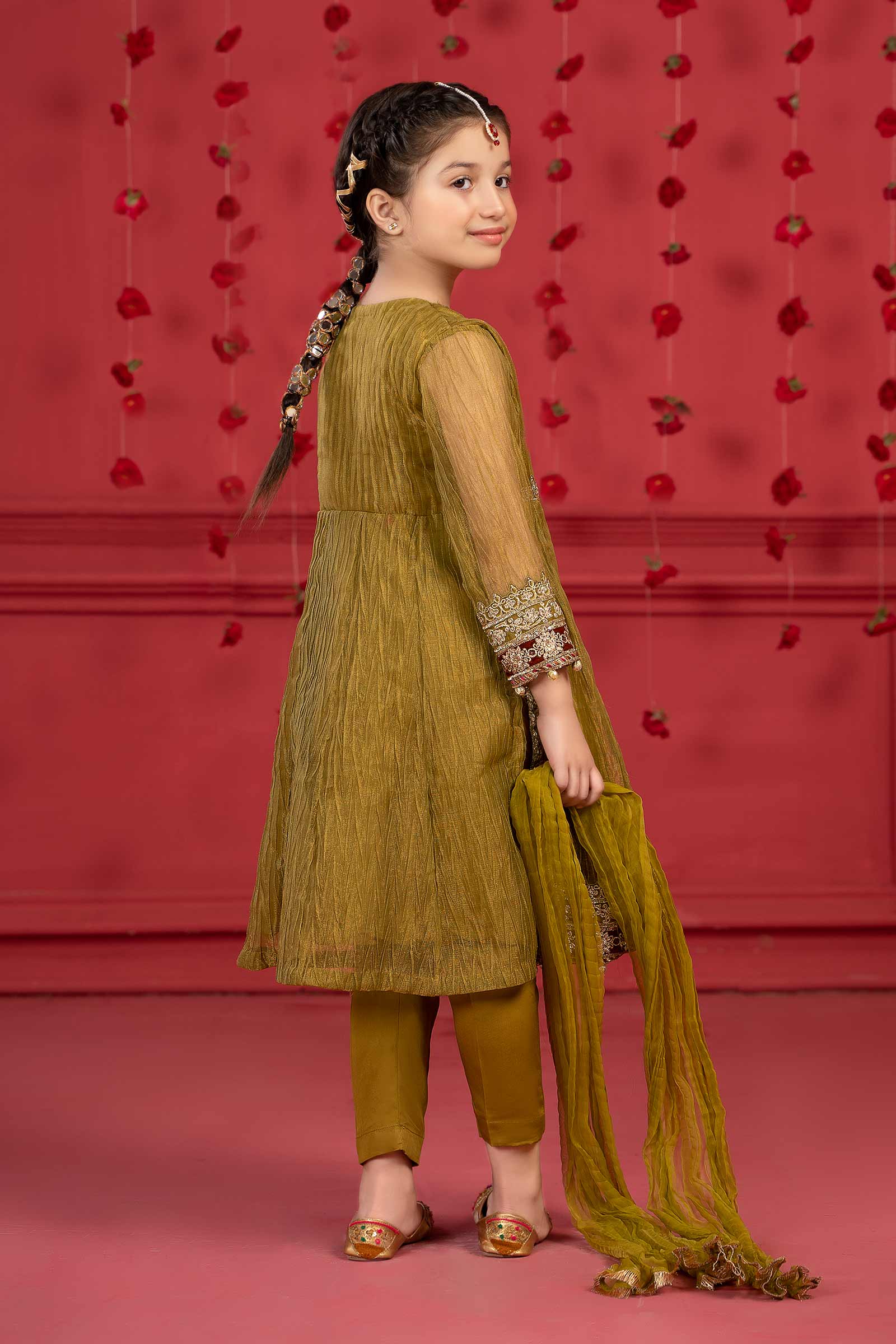Maria B | Suit Green MKS-W23-33 - House Of Zarish