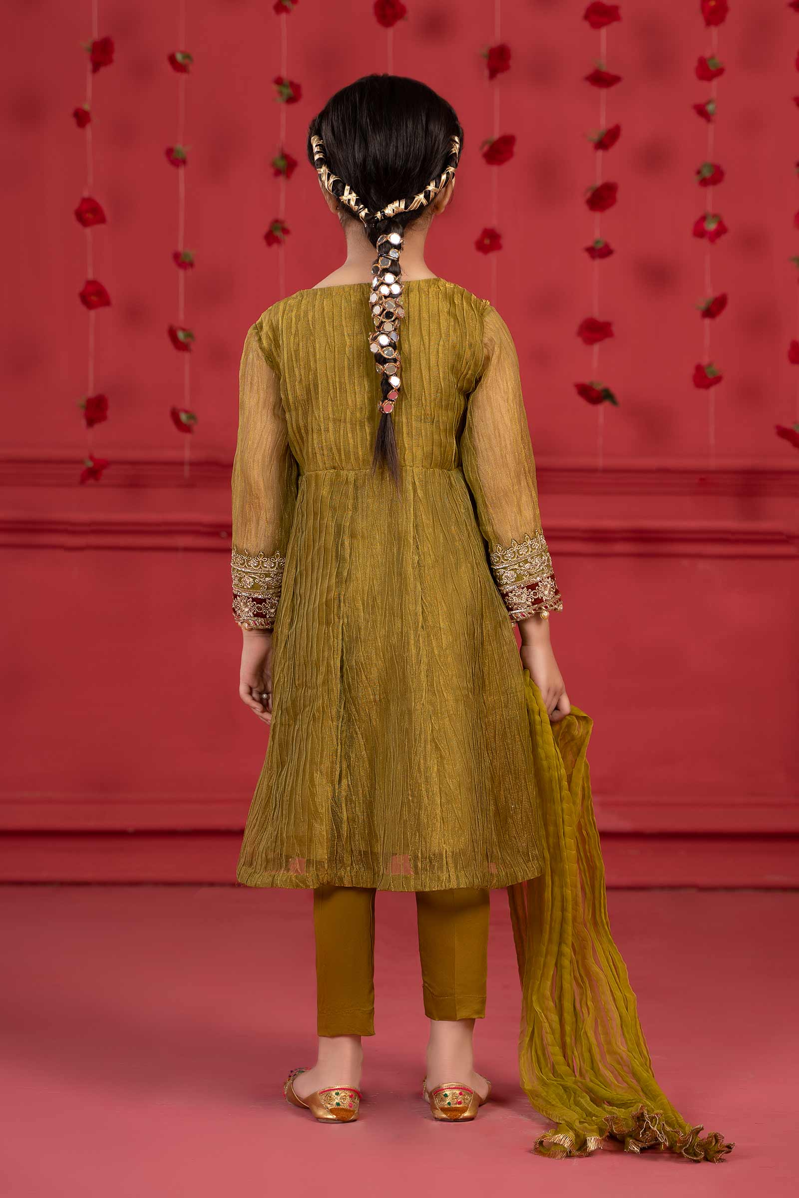 Maria B | Suit Green MKS-W23-33 - House Of Zarish