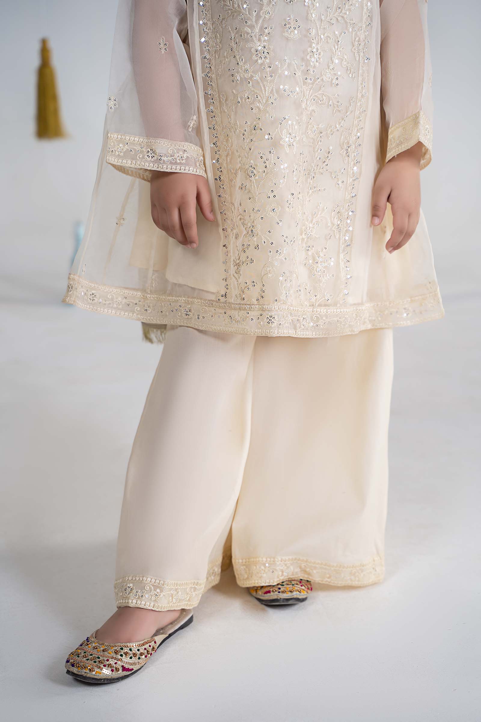 Maria B | 3 Piece Embroidered Organza Suit | MKS-EA24-25 - Libasekhas