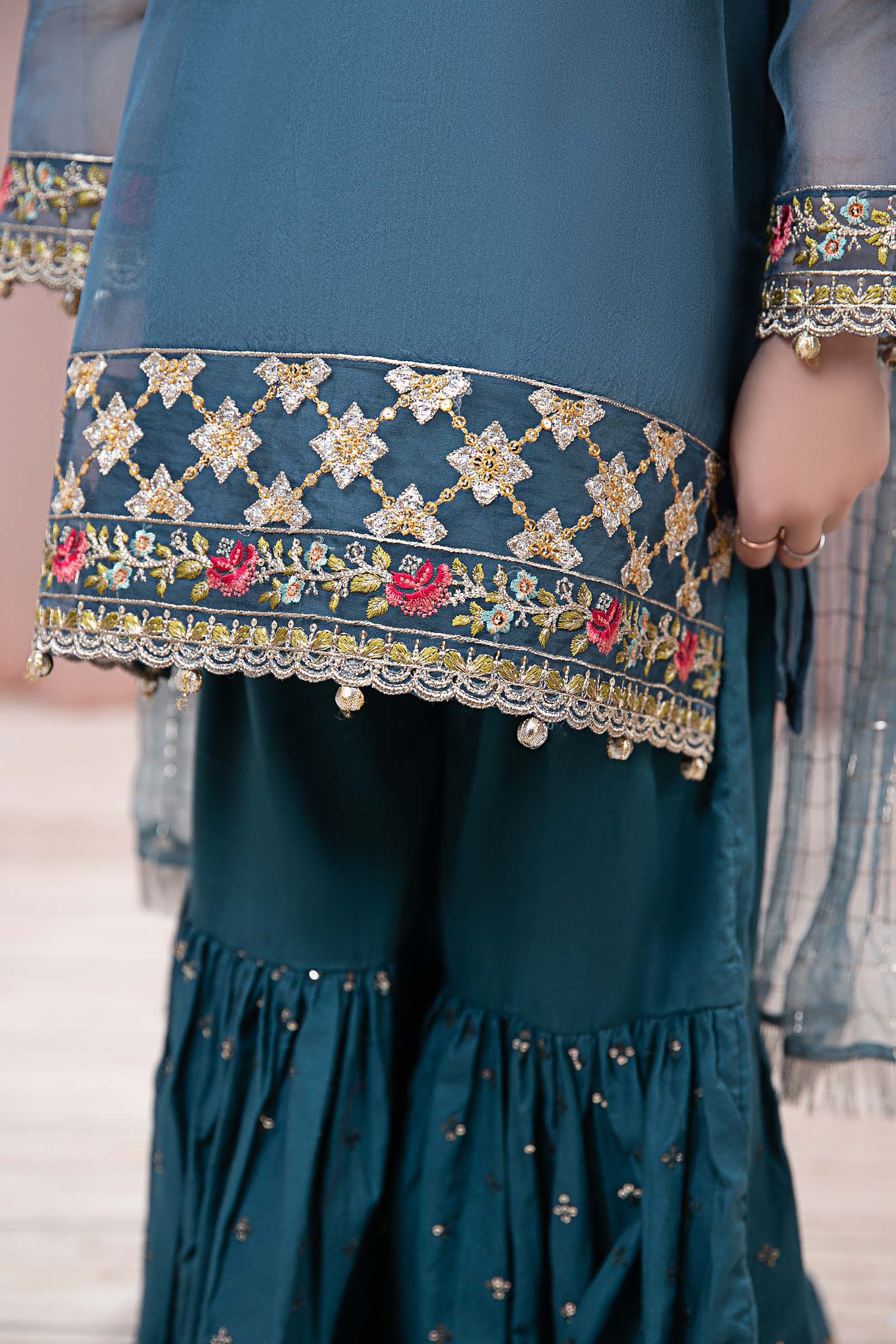 Maria B | 3 Piece Embroidered Organza Suit | MKS-EF24-29 - Libasekhas