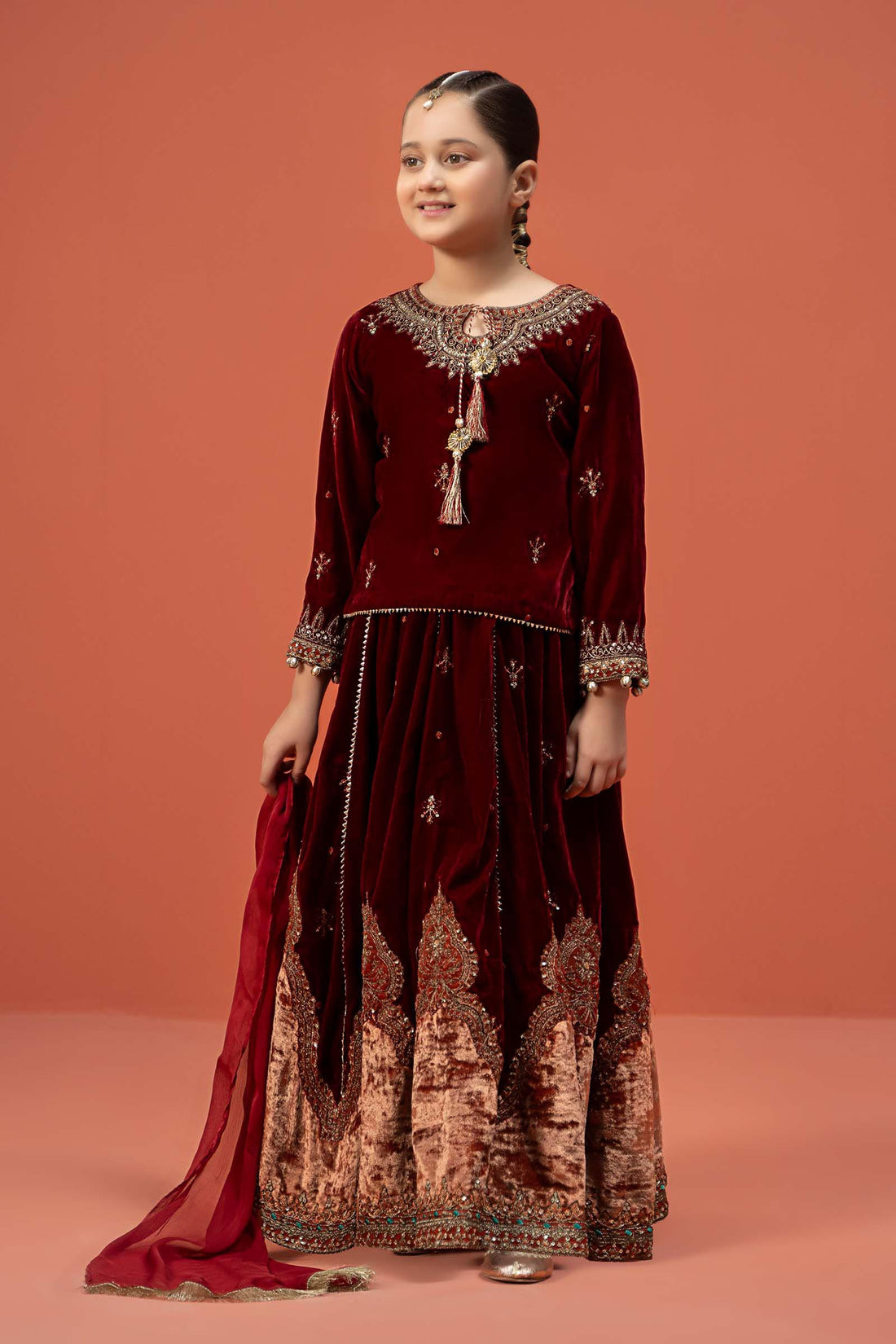 Maria B | 3 Piece Embroidered Velvet Suit | MKS-W24-14 - Libasekhas