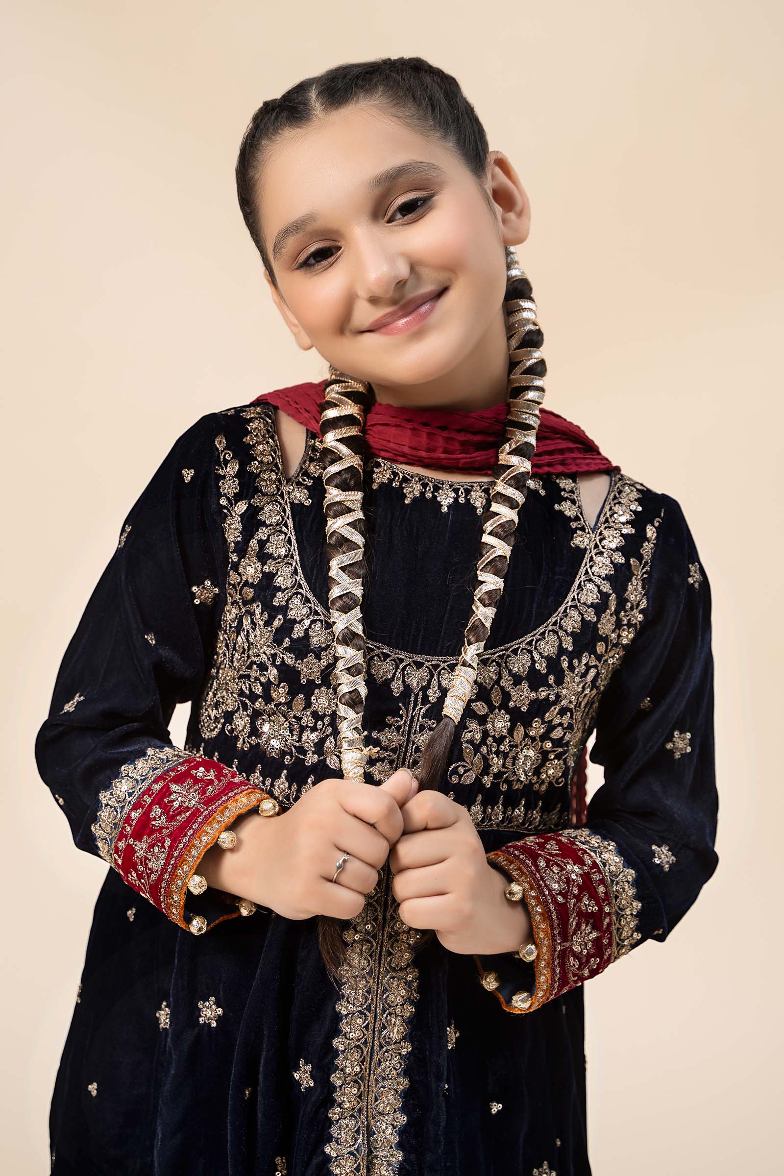 Maria B | 3 Piece Embroidered Velvet Suit | MKS-W24-17 - House Of Zarish